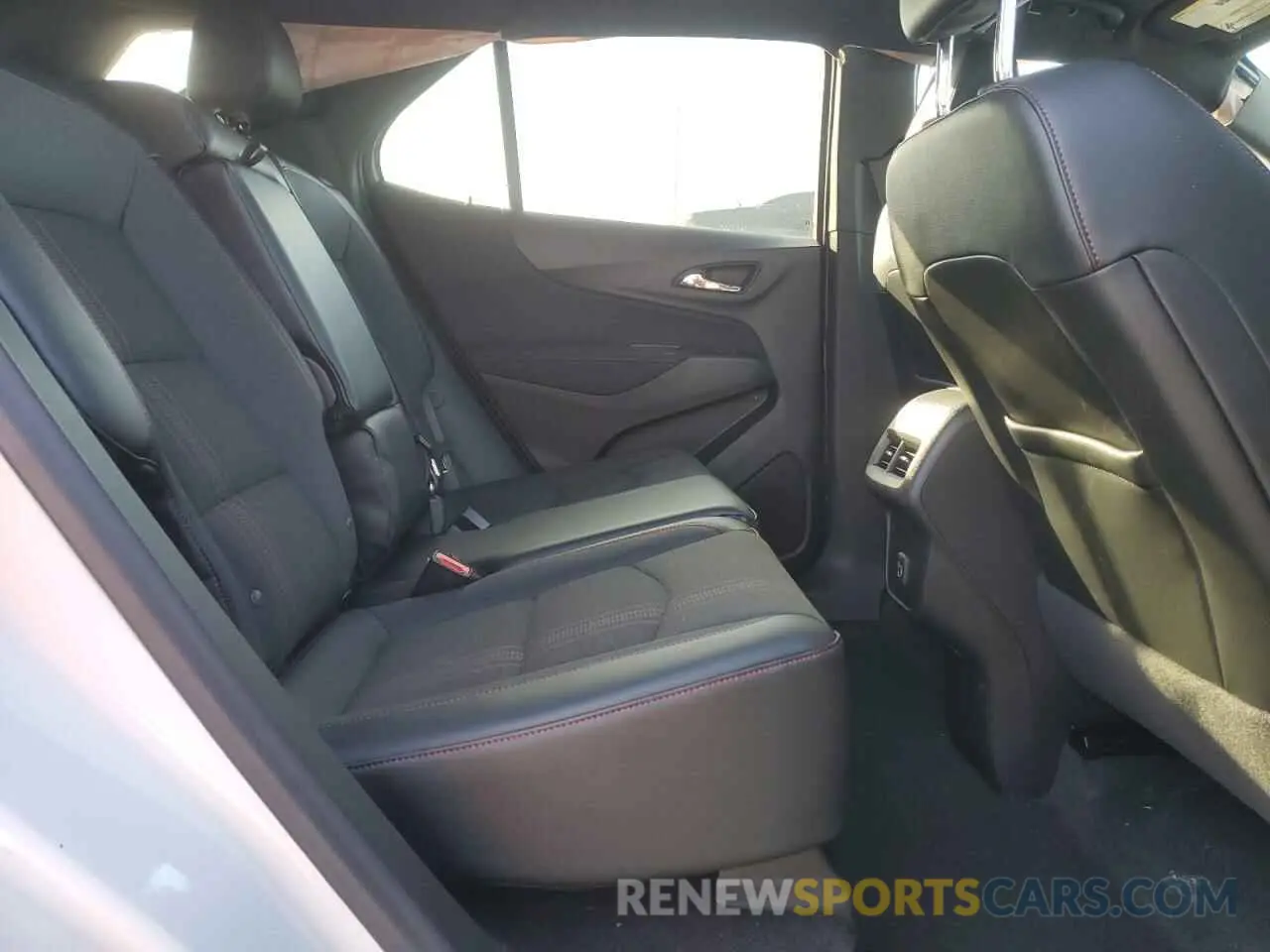 11 fotografías del automóvil dañado 3GNAXWEG1RL222515 CHEVROLET EQUINOX 2024