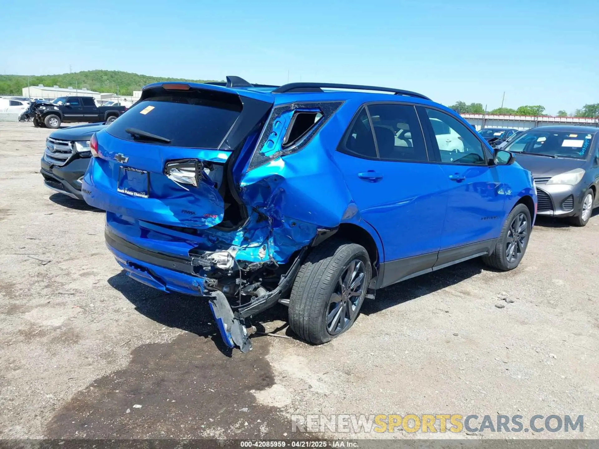 4 fotografías del automóvil dañado 3GNAXWEG4RS231103 CHEVROLET EQUINOX 2024