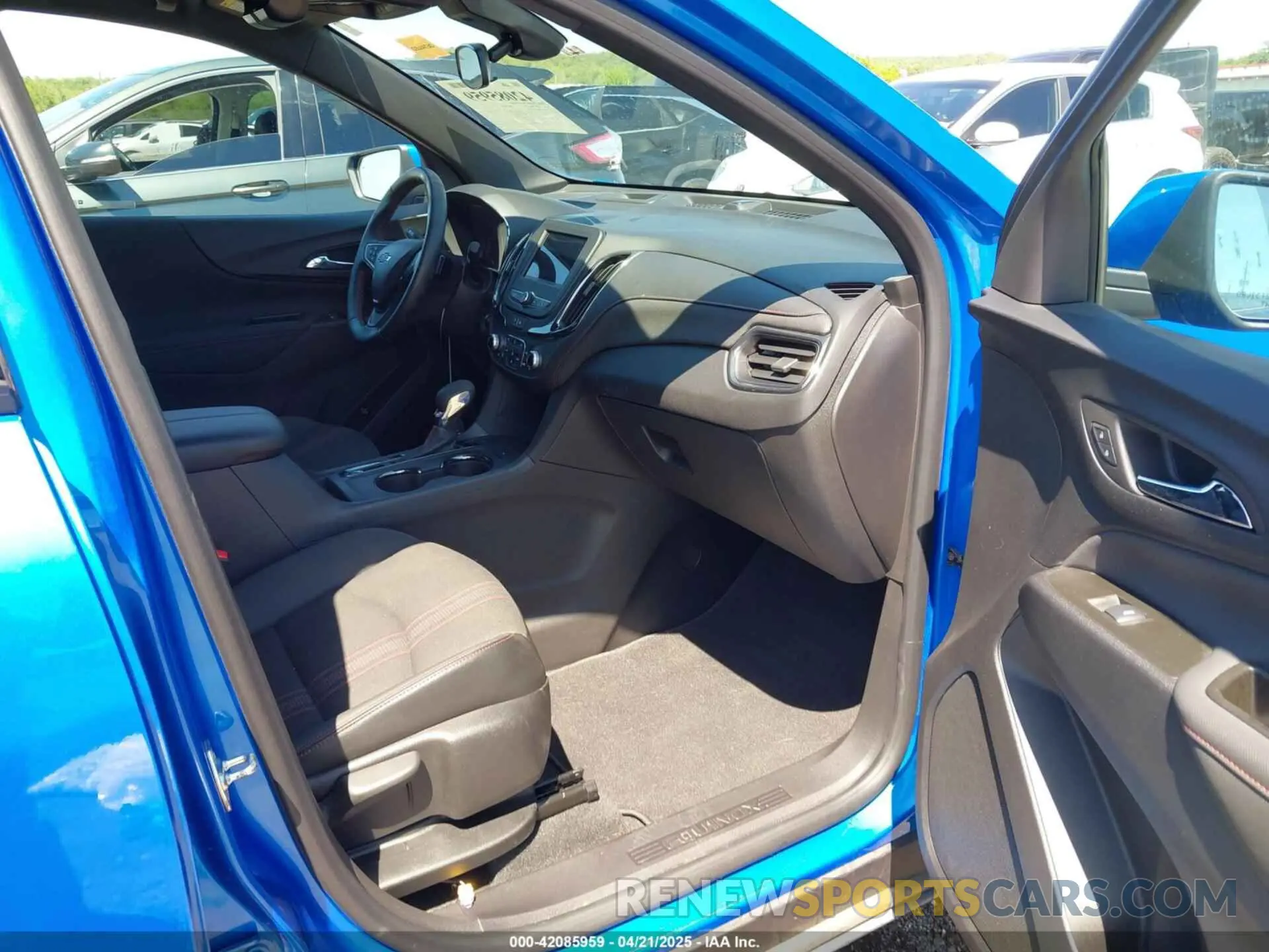 5 fotografías del automóvil dañado 3GNAXWEG4RS231103 CHEVROLET EQUINOX 2024