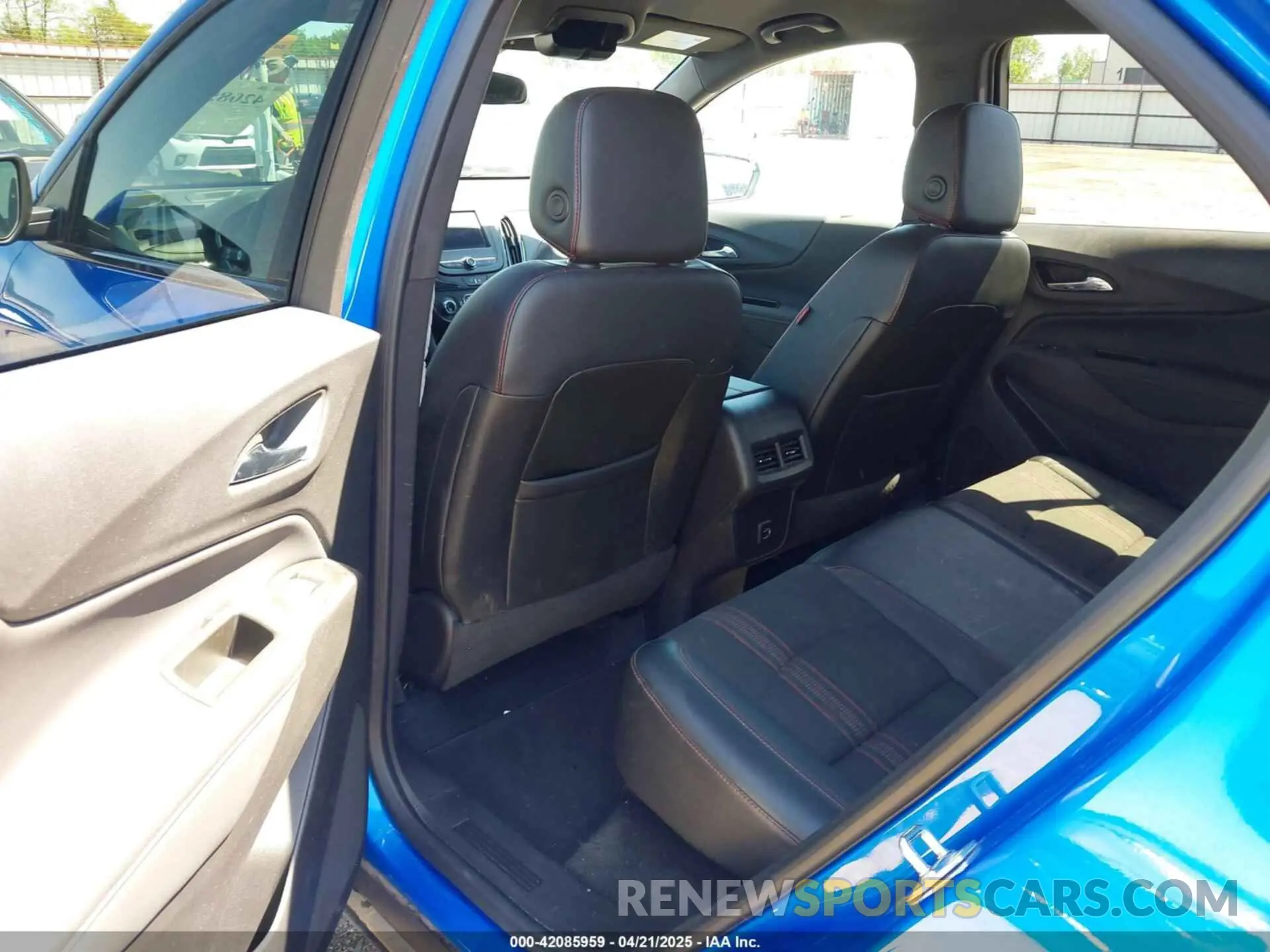 8 fotografías del automóvil dañado 3GNAXWEG4RS231103 CHEVROLET EQUINOX 2024