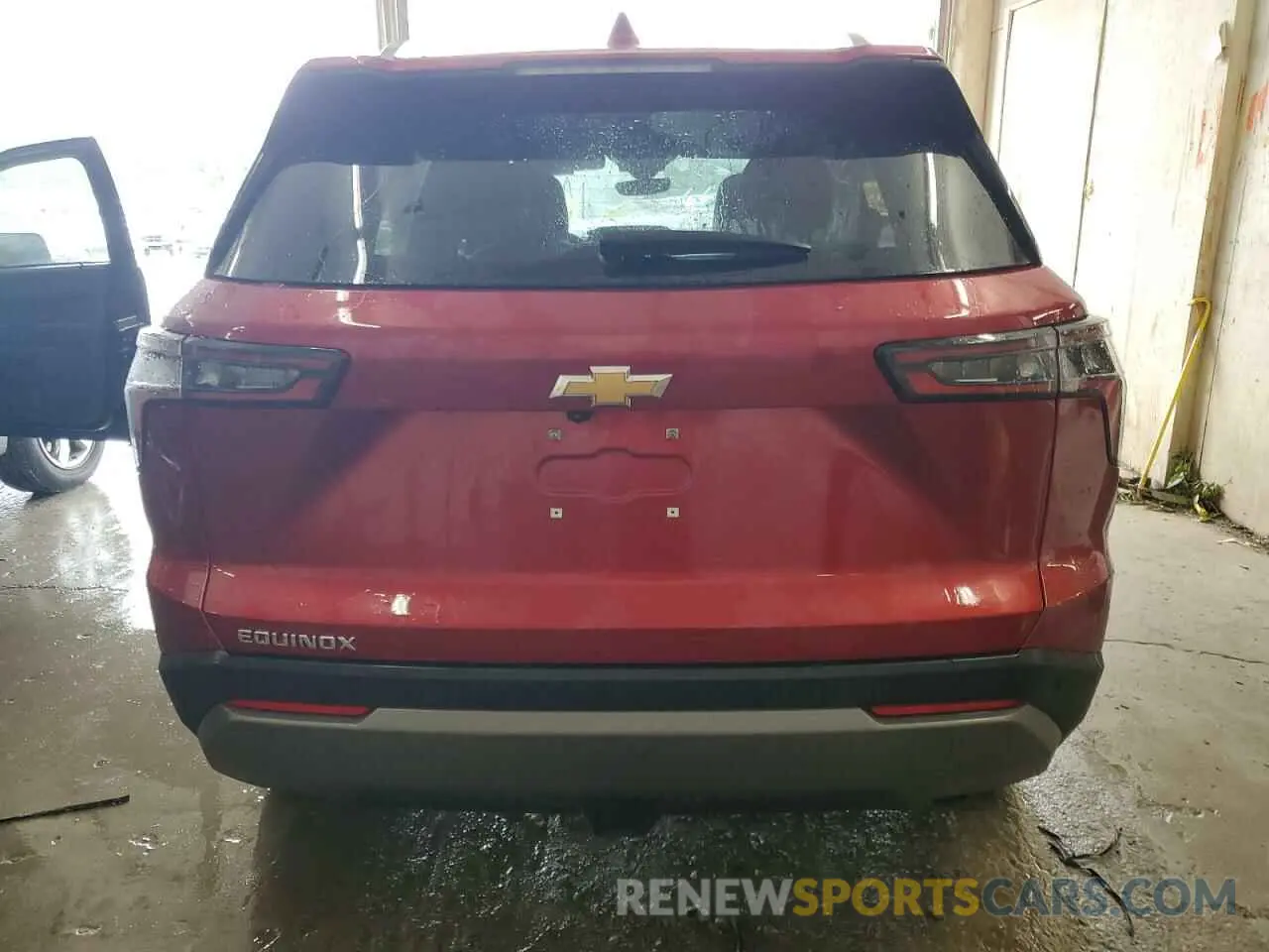 6 fotografías del automóvil dañado 3GNAXHEG0SL209403 CHEVROLET EQUINOX 2025