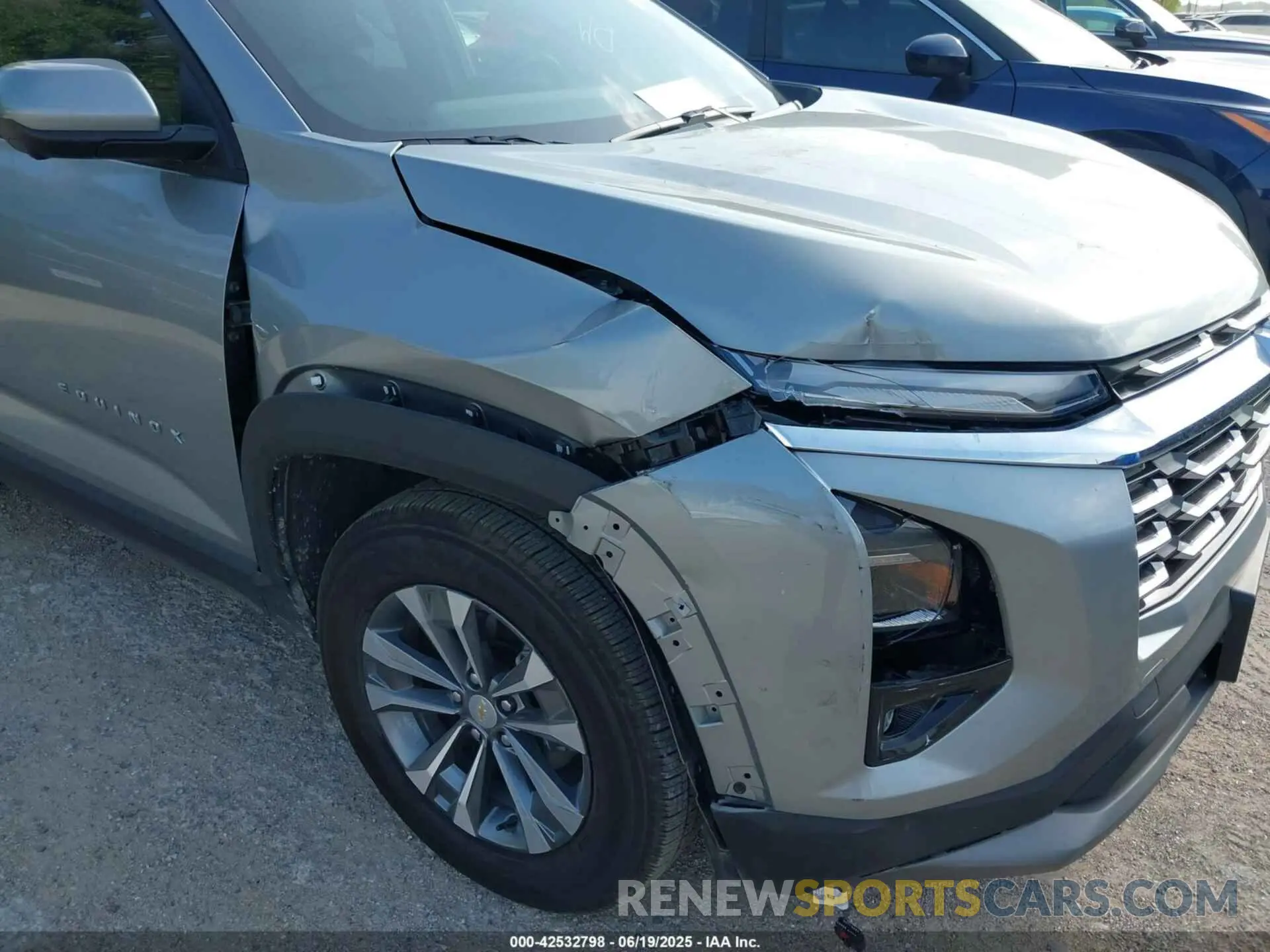6 fotografías del automóvil dañado 3GNAXHEG2SL187856 CHEVROLET EQUINOX 2025