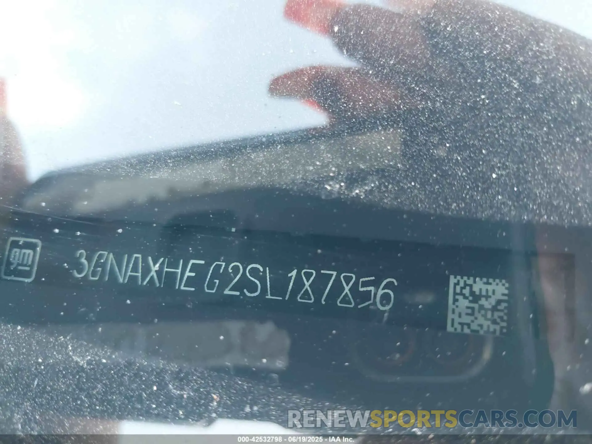 9 fotografías del automóvil dañado 3GNAXHEG2SL187856 CHEVROLET EQUINOX 2025