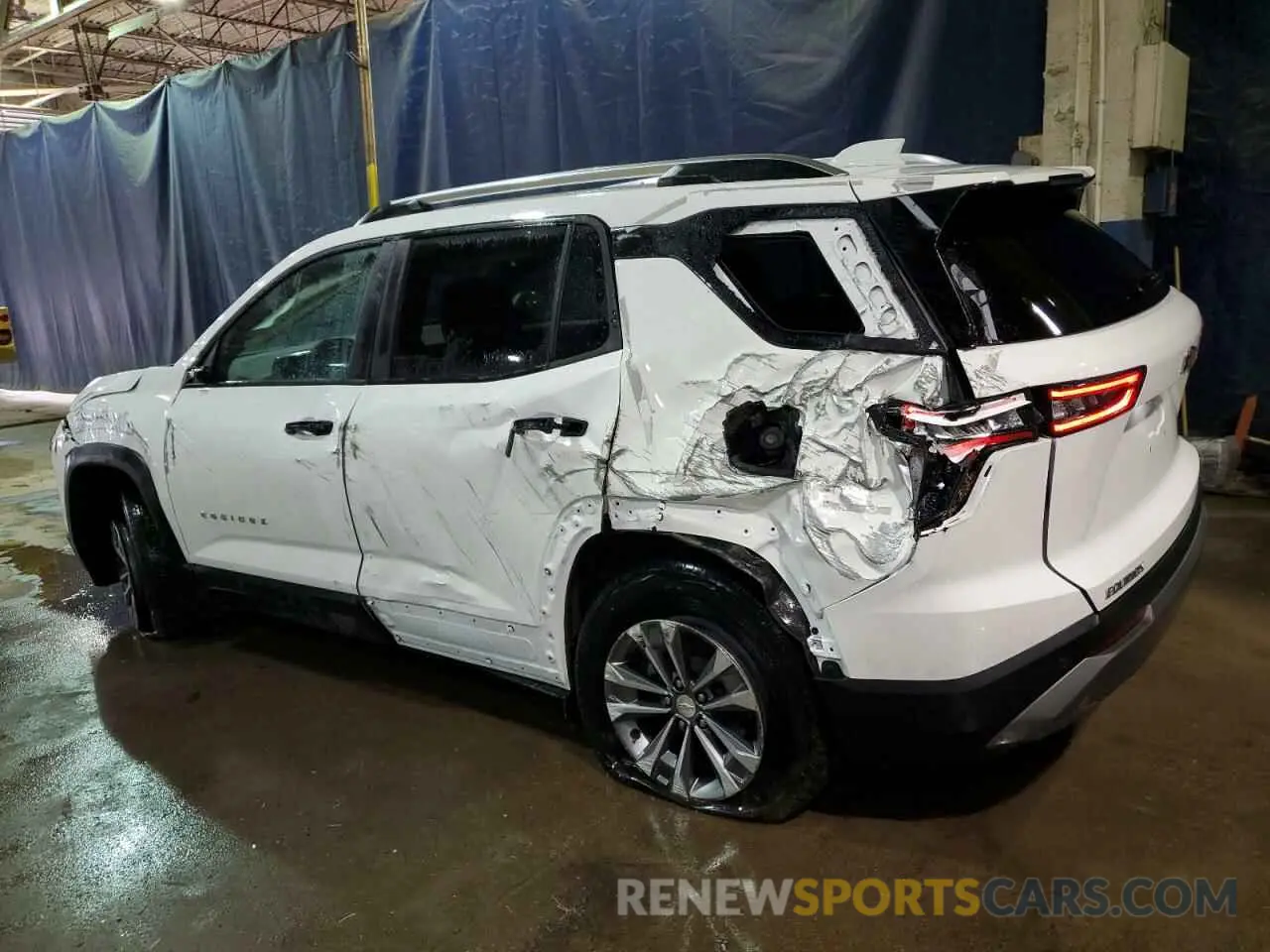 2 fotografías del automóvil dañado 3GNAXHEG2SL217194 CHEVROLET EQUINOX 2025