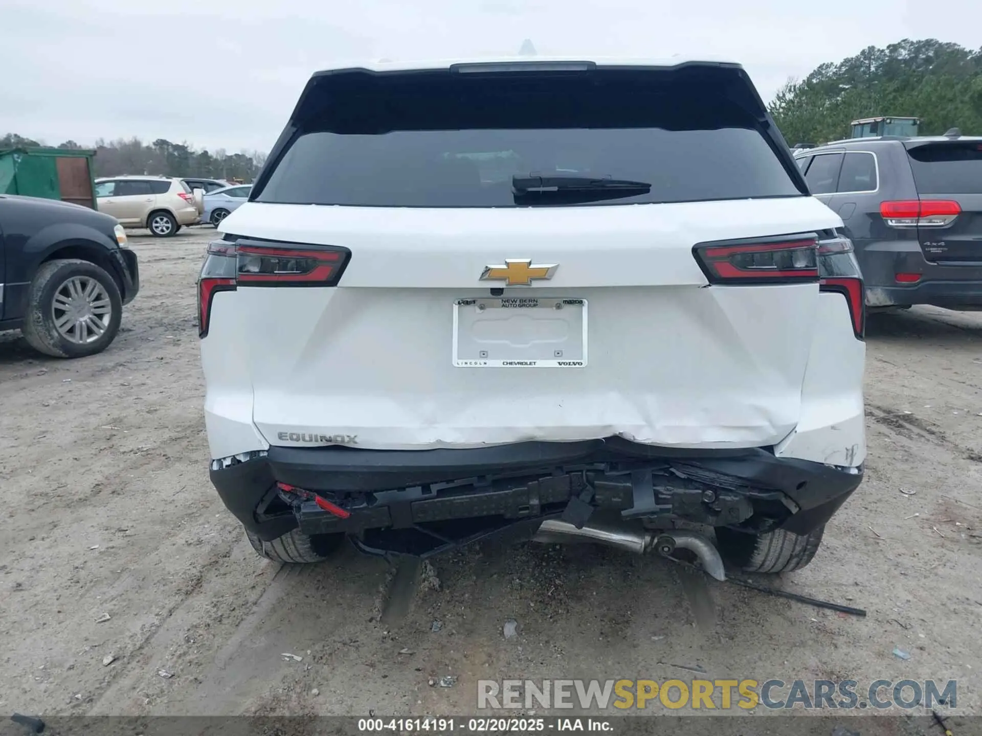 6 fotografías del automóvil dañado 3GNAXHEG2SL222766 CHEVROLET EQUINOX 2025
