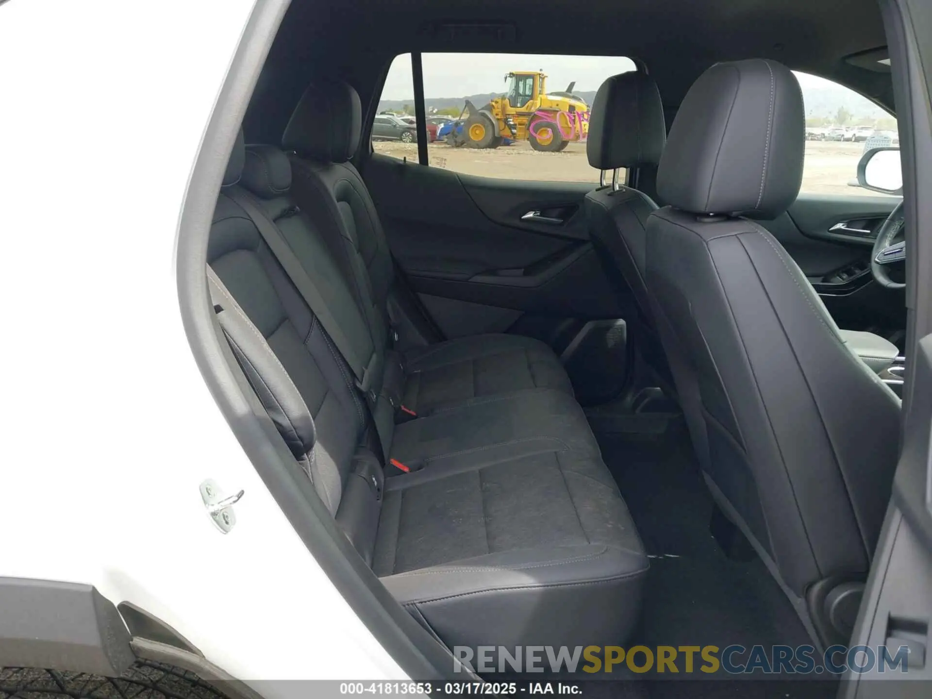 8 fotografías del automóvil dañado 3GNAXHEG3SL164652 CHEVROLET EQUINOX 2025