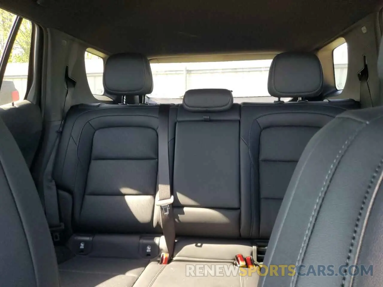 10 fotografías del automóvil dañado 3GNAXHEG3SL182942 CHEVROLET EQUINOX 2025