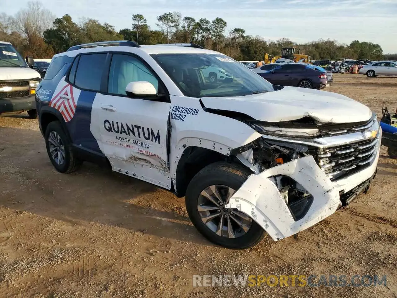 4 fotografías del automóvil dañado 3GNAXHEG3SL256912 CHEVROLET EQUINOX 2025