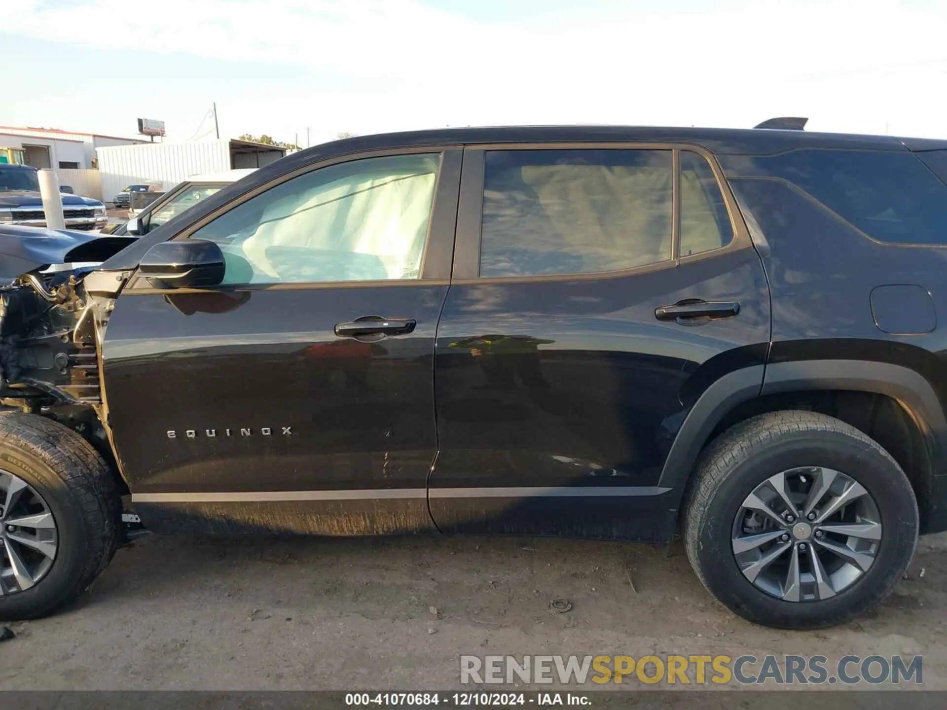 15 fotografías del automóvil dañado 3GNAXHEG4SL175269 CHEVROLET EQUINOX 2025