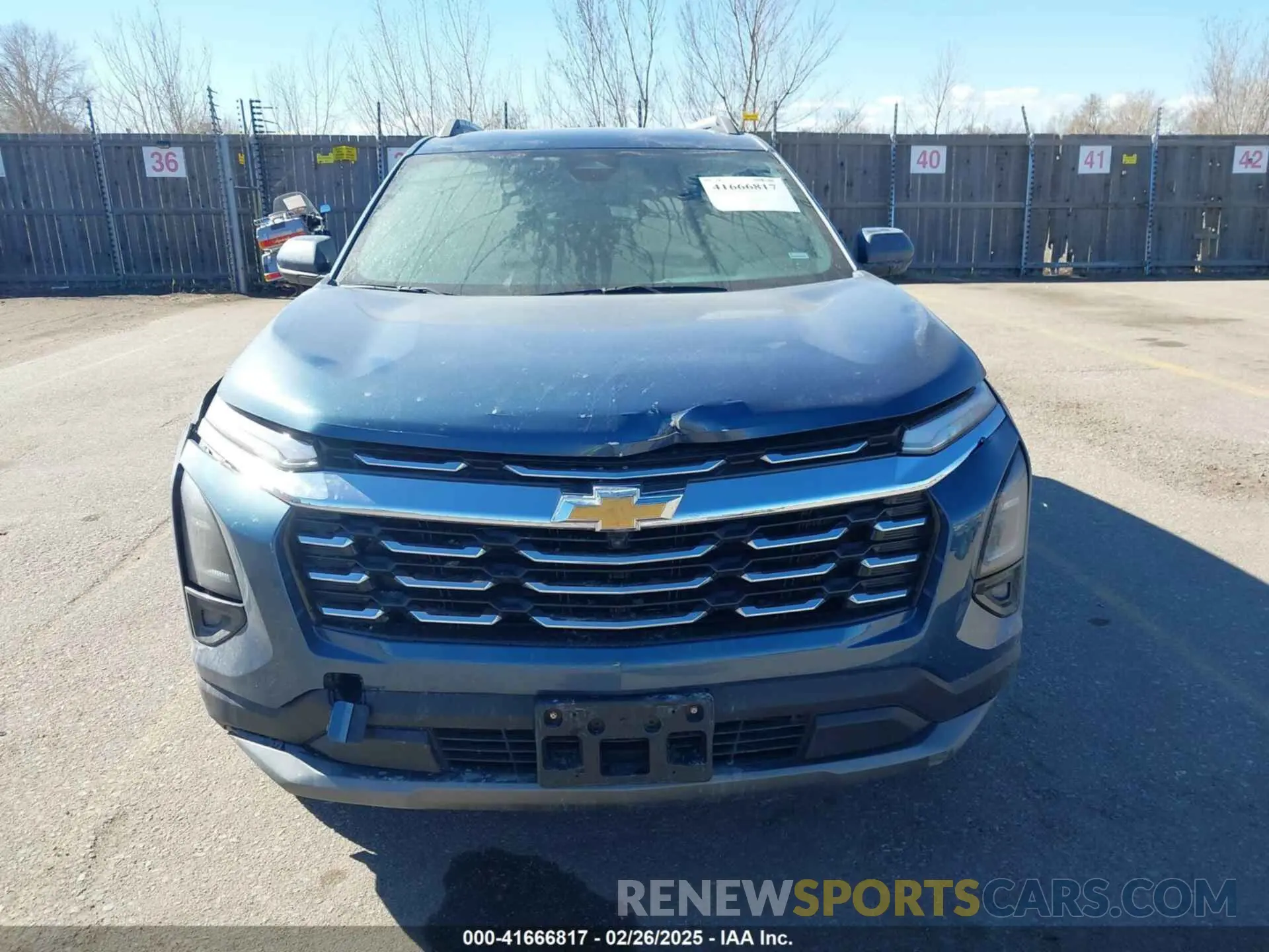 12 fotografías del automóvil dañado 3GNAXHEG4SL203135 CHEVROLET EQUINOX 2025