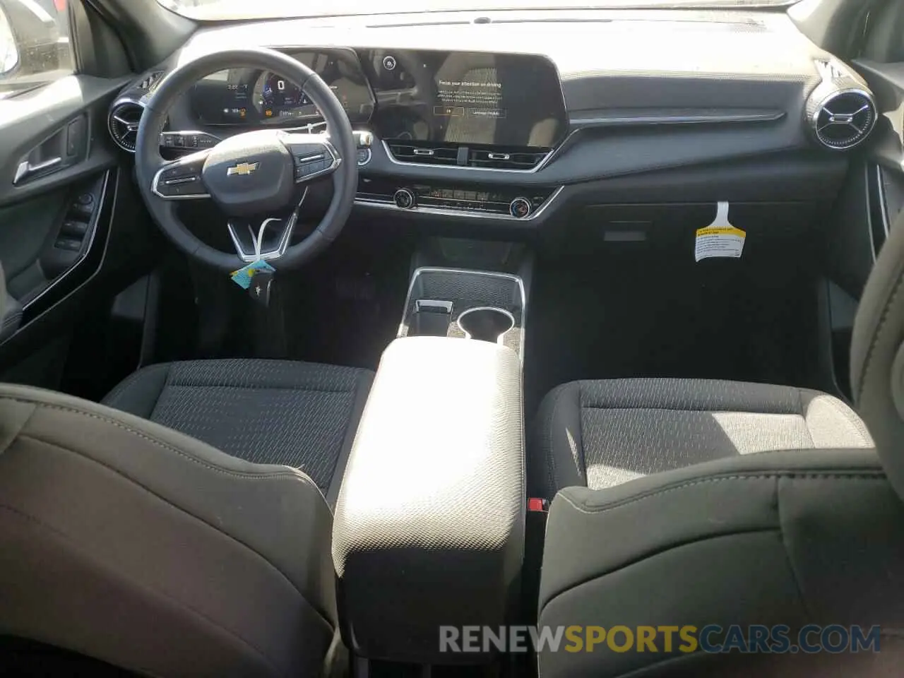 8 fotografías del automóvil dañado 3GNAXHEG4SL248513 CHEVROLET EQUINOX 2025