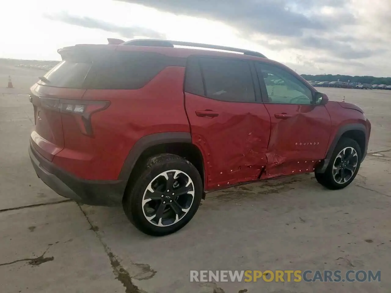 3 fotografías del automóvil dañado 3GNAXHEG5SL150512 CHEVROLET EQUINOX 2025