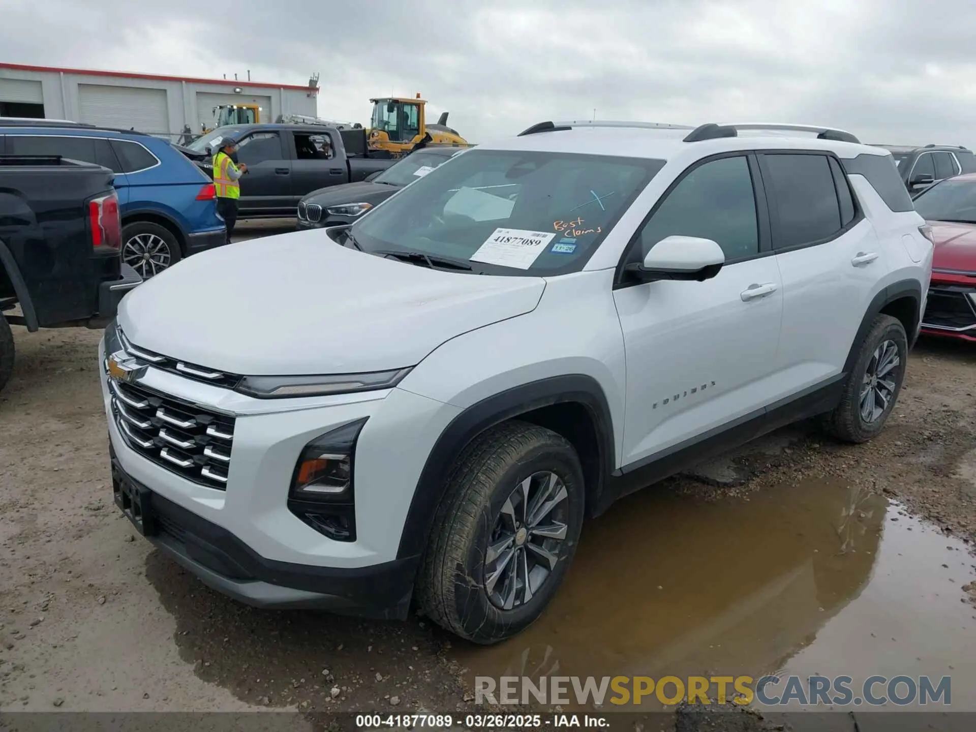 2 fotografías del automóvil dañado 3GNAXHEG5SL210787 CHEVROLET EQUINOX 2025