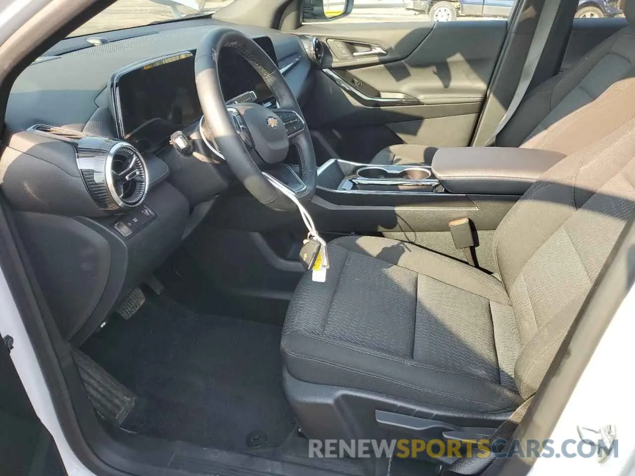 7 fotografías del automóvil dañado 3GNAXHEG5SL213348 CHEVROLET EQUINOX 2025