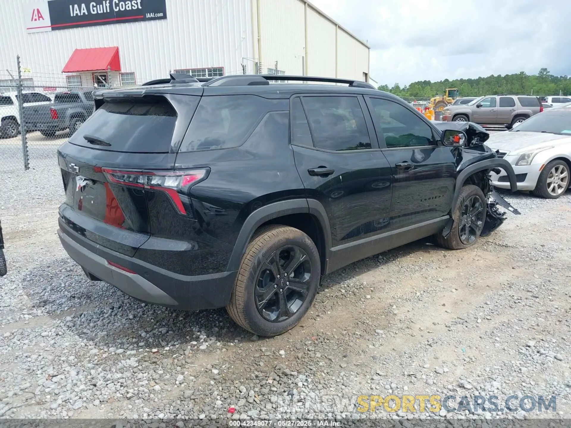 4 fotografías del automóvil dañado 3GNAXHEG5SL260086 CHEVROLET EQUINOX 2025