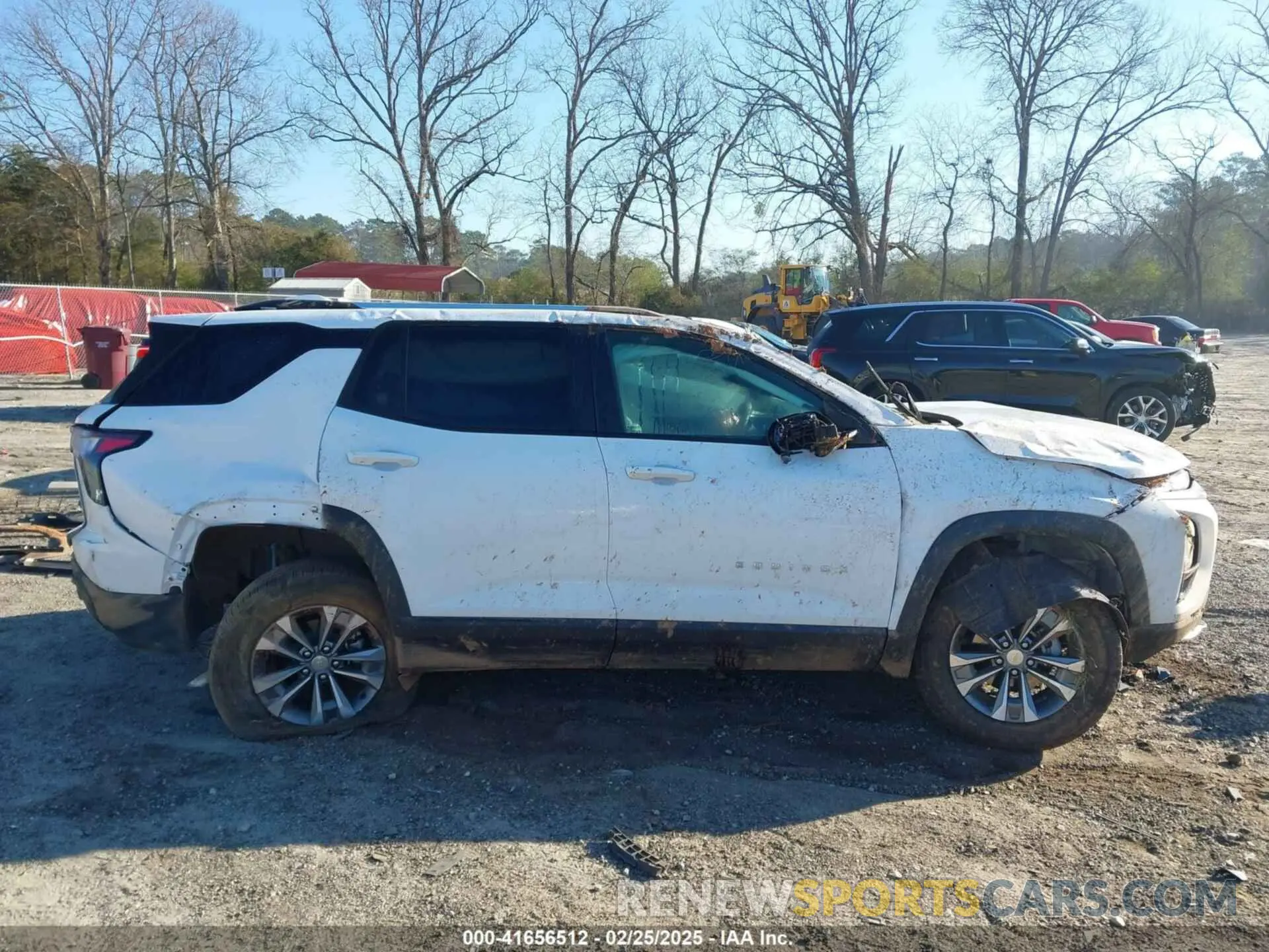 13 fotografías del automóvil dañado 3GNAXHEG6SL145156 CHEVROLET EQUINOX 2025