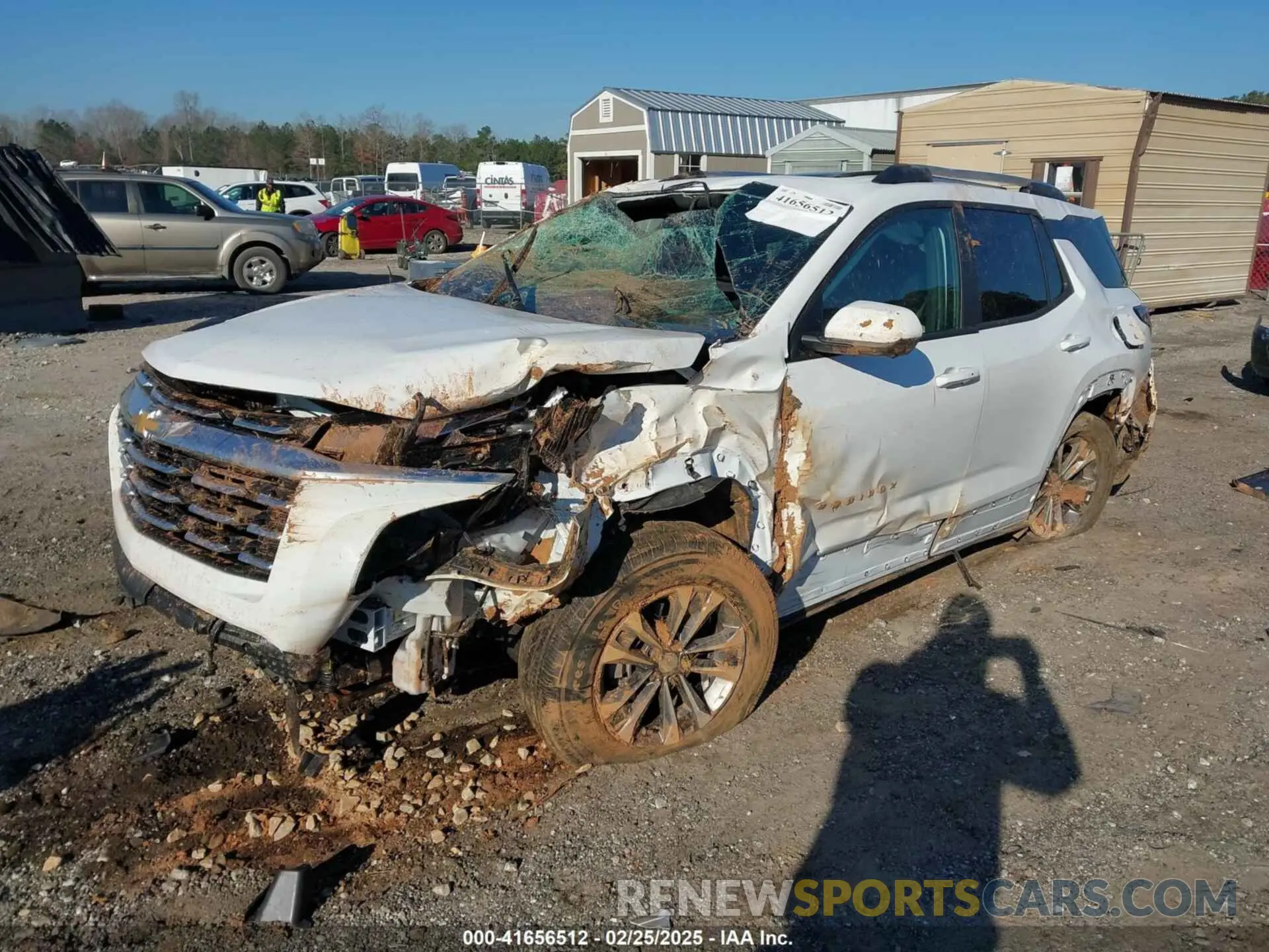 2 fotografías del automóvil dañado 3GNAXHEG6SL145156 CHEVROLET EQUINOX 2025