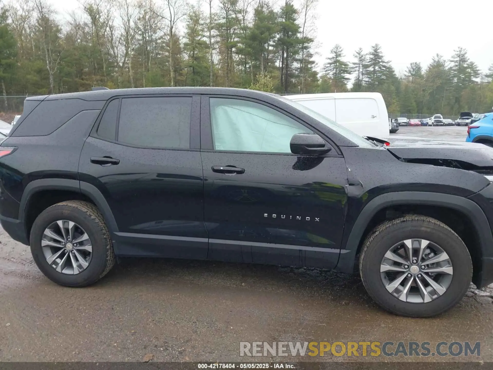 13 fotografías del automóvil dañado 3GNAXHEG6SL170056 CHEVROLET EQUINOX 2025