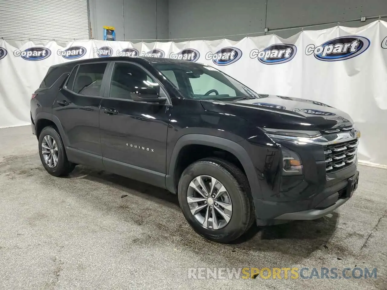 4 fotografías del automóvil dañado 3GNAXHEG6SL219837 CHEVROLET EQUINOX 2025