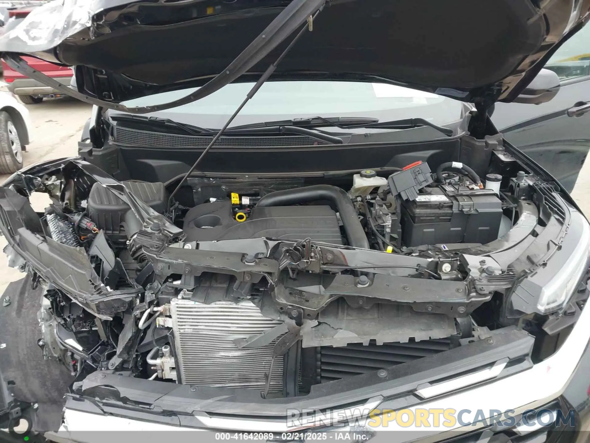 10 fotografías del automóvil dañado 3GNAXHEG7SL123425 CHEVROLET EQUINOX 2025