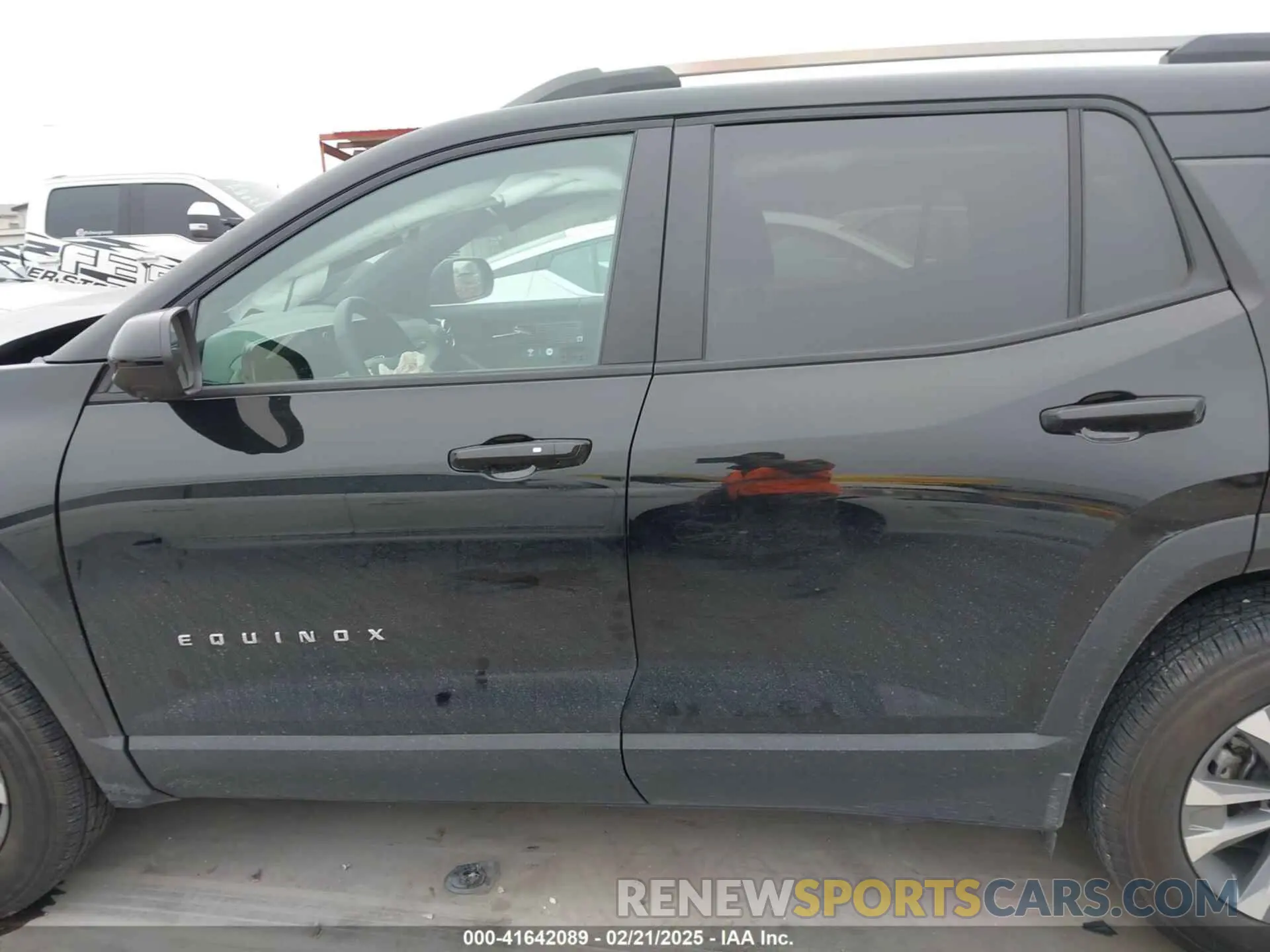 15 fotografías del automóvil dañado 3GNAXHEG7SL123425 CHEVROLET EQUINOX 2025