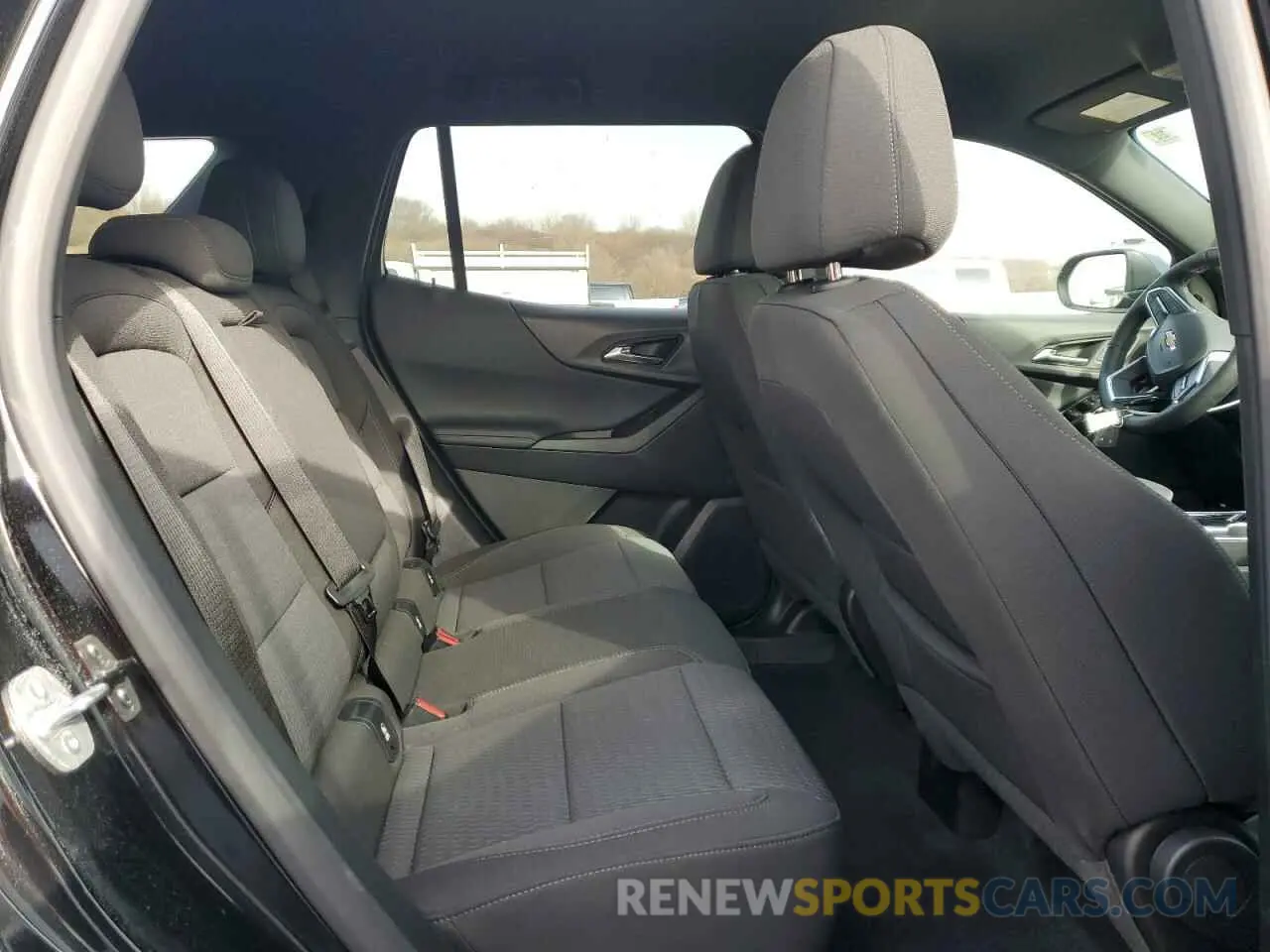 10 fotografías del automóvil dañado 3GNAXHEG7SL213125 CHEVROLET EQUINOX 2025