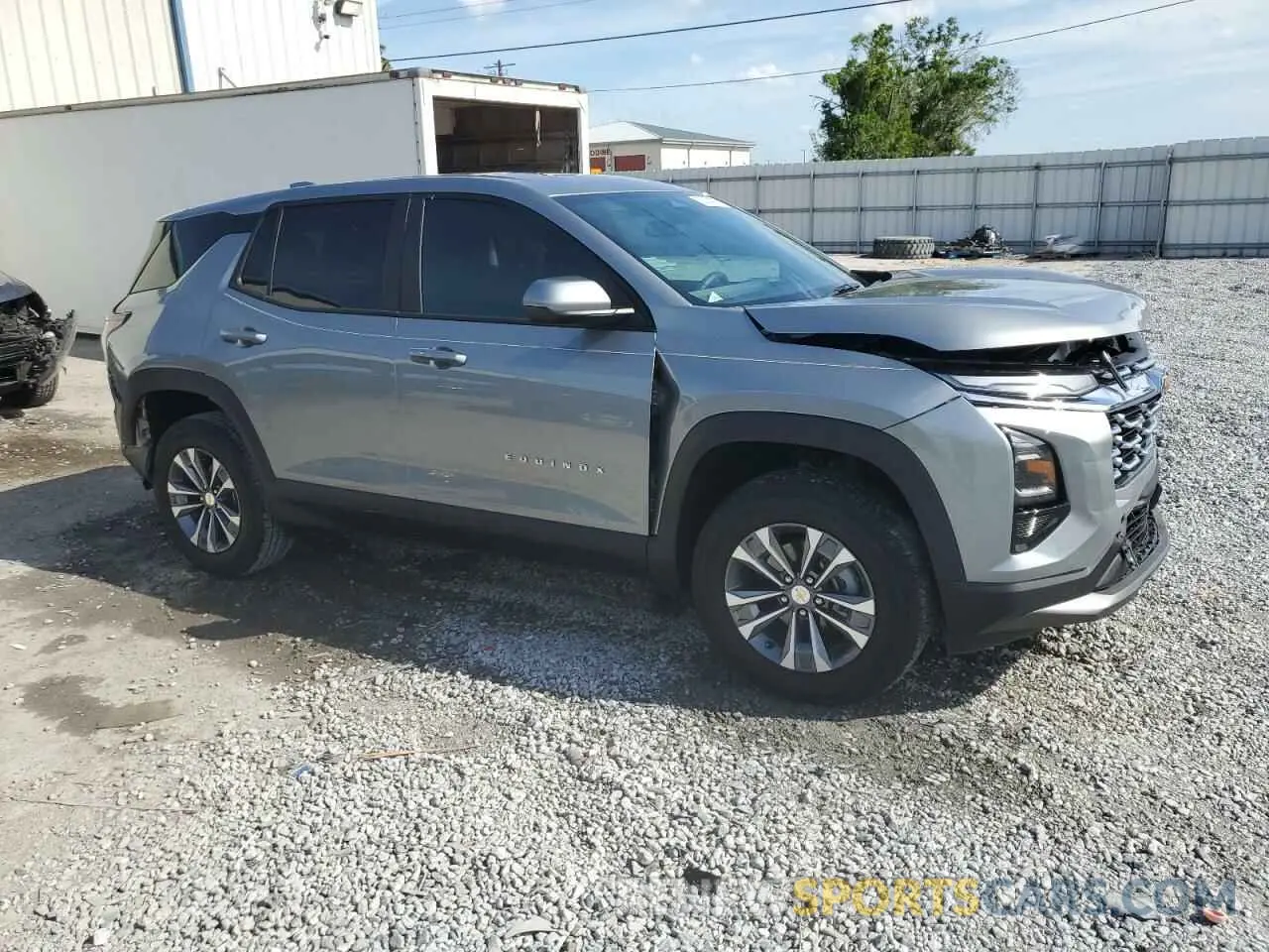 4 fotografías del automóvil dañado 3GNAXHEG8SL182855 CHEVROLET EQUINOX 2025