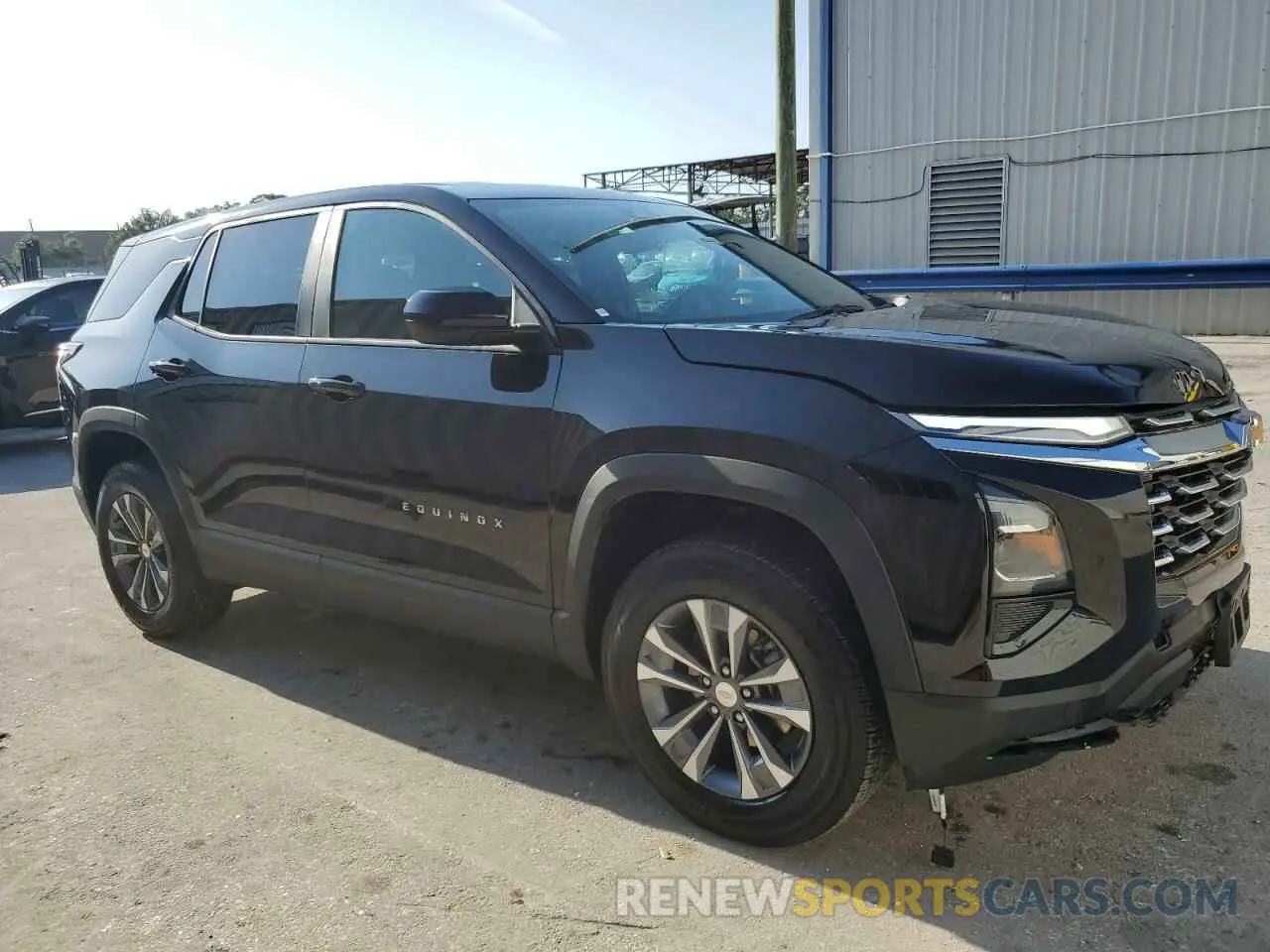 4 fotografías del automóvil dañado 3GNAXHEG8SL205194 CHEVROLET EQUINOX 2025