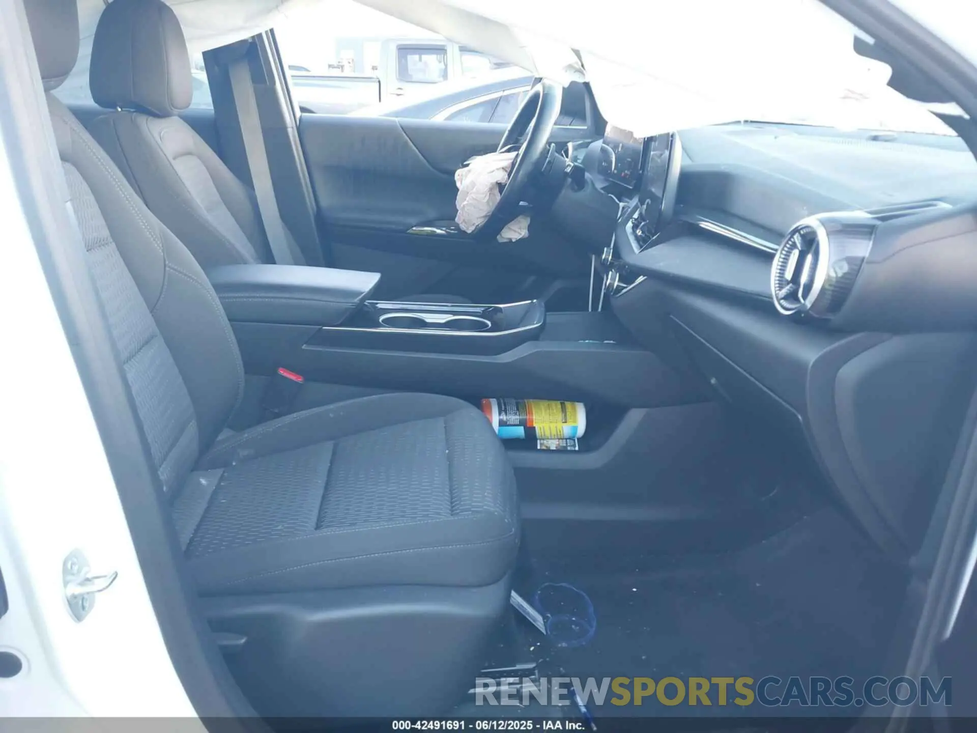 5 fotografías del automóvil dañado 3GNAXHEG8SL243041 CHEVROLET EQUINOX 2025