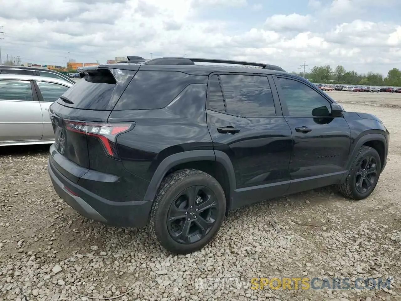3 fotografías del automóvil dañado 3GNAXHEGXSL108062 CHEVROLET EQUINOX 2025