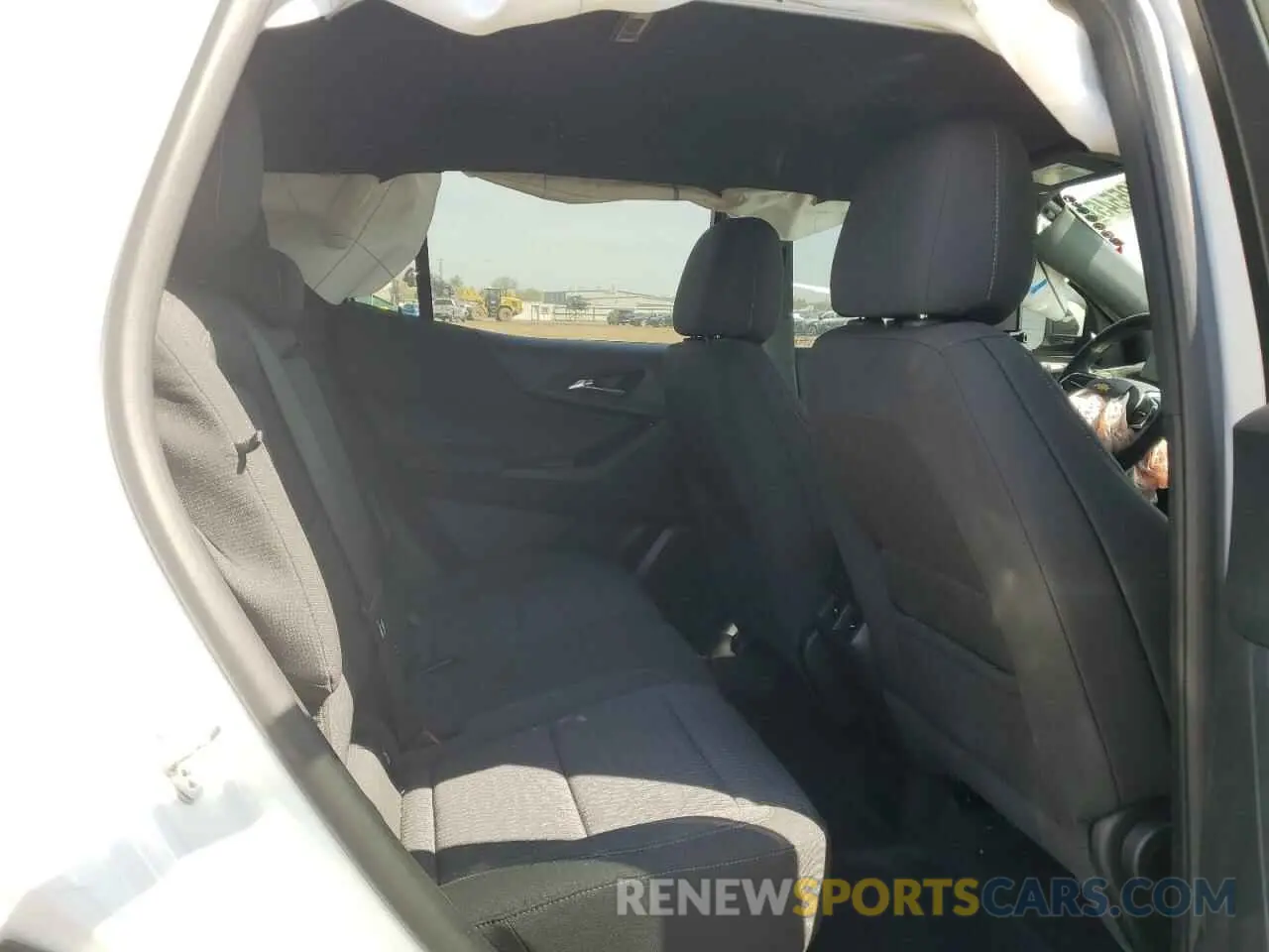 10 fotografías del automóvil dañado 3GNAXHEGXSL132281 CHEVROLET EQUINOX 2025