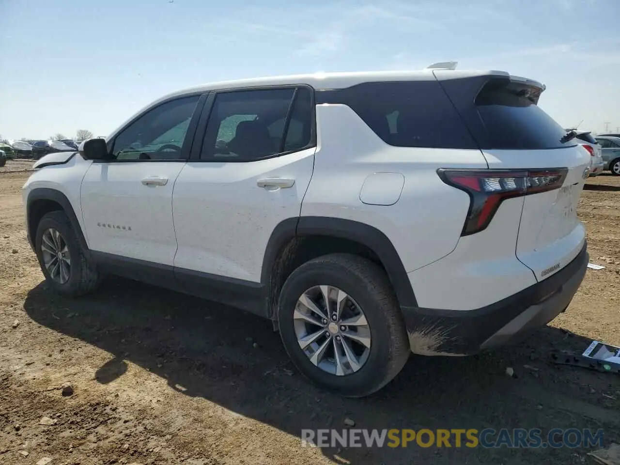 2 fotografías del automóvil dañado 3GNAXHEGXSL132281 CHEVROLET EQUINOX 2025