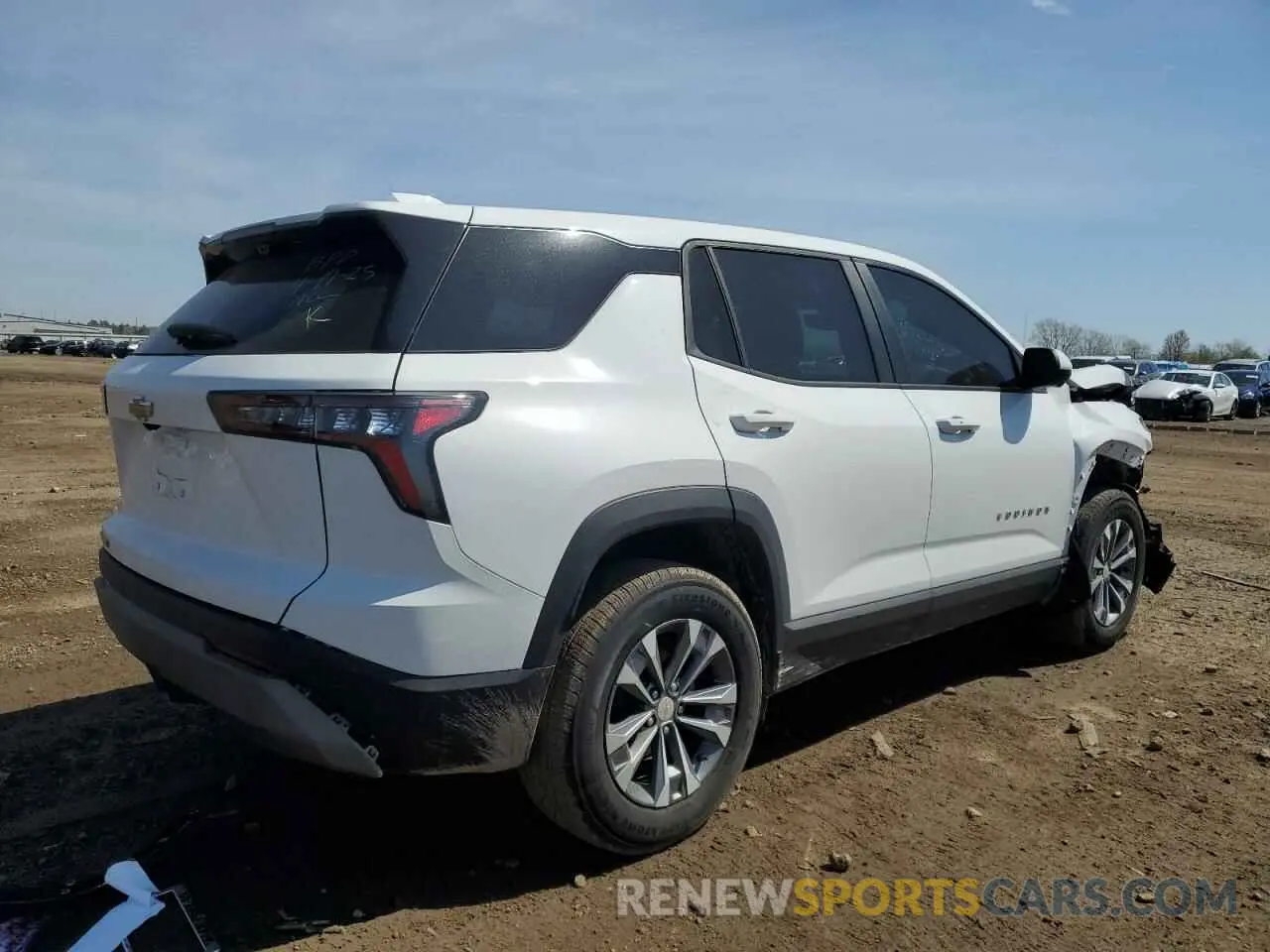 3 fotografías del automóvil dañado 3GNAXHEGXSL132281 CHEVROLET EQUINOX 2025