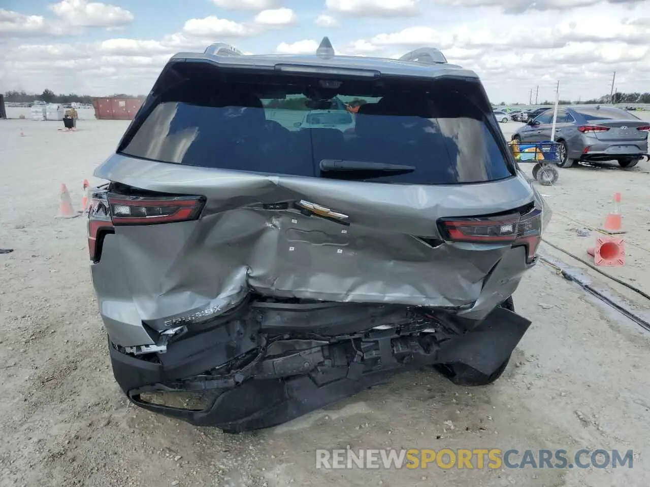 6 fotografías del automóvil dañado 3GNAXHEGXSL173154 CHEVROLET EQUINOX 2025