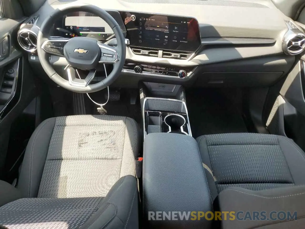 8 fotografías del automóvil dañado 3GNAXHEGXSL281788 CHEVROLET EQUINOX 2025