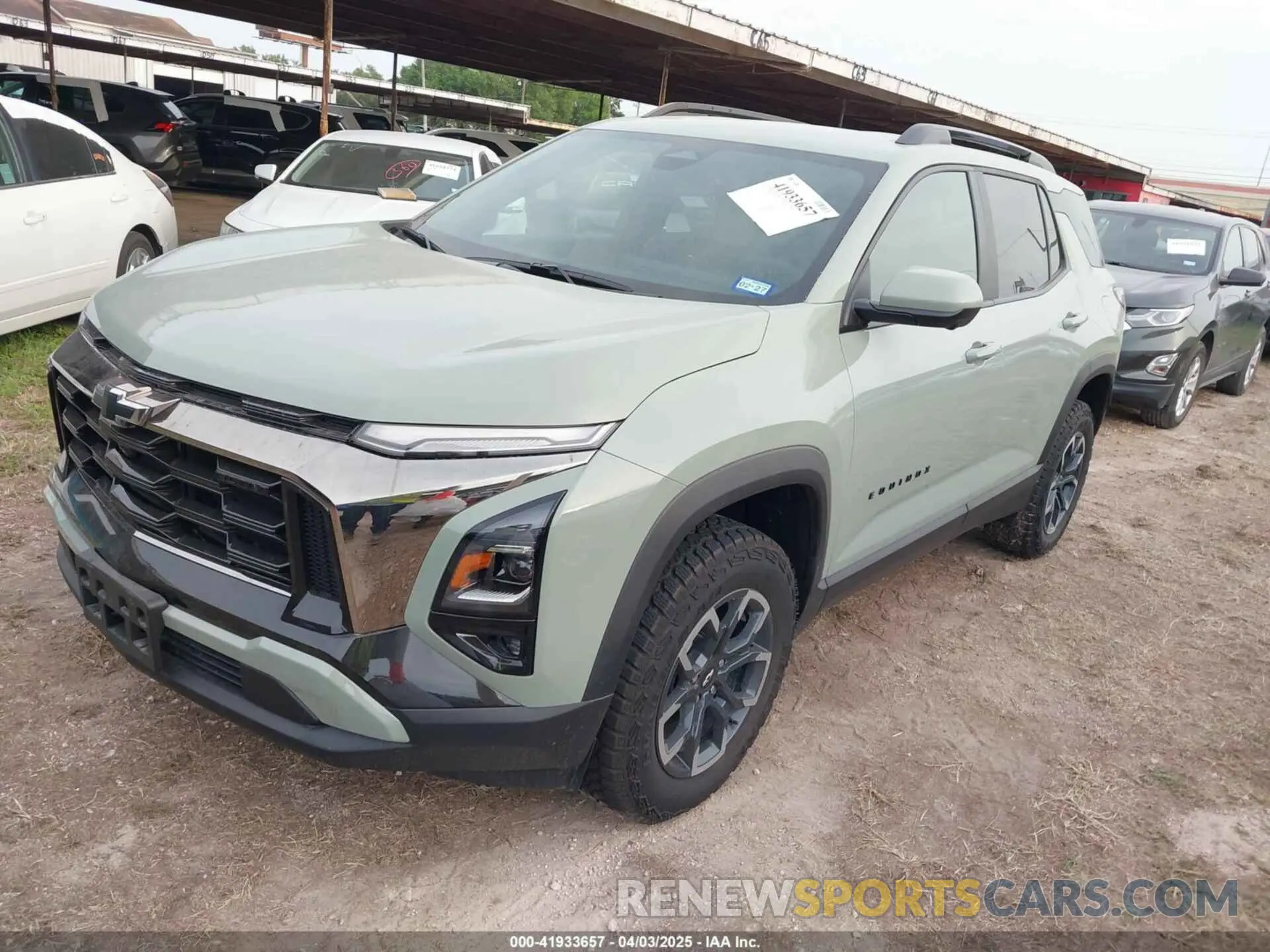 2 fotografías del automóvil dañado 3GNAXKEG6SL185900 CHEVROLET EQUINOX 2025