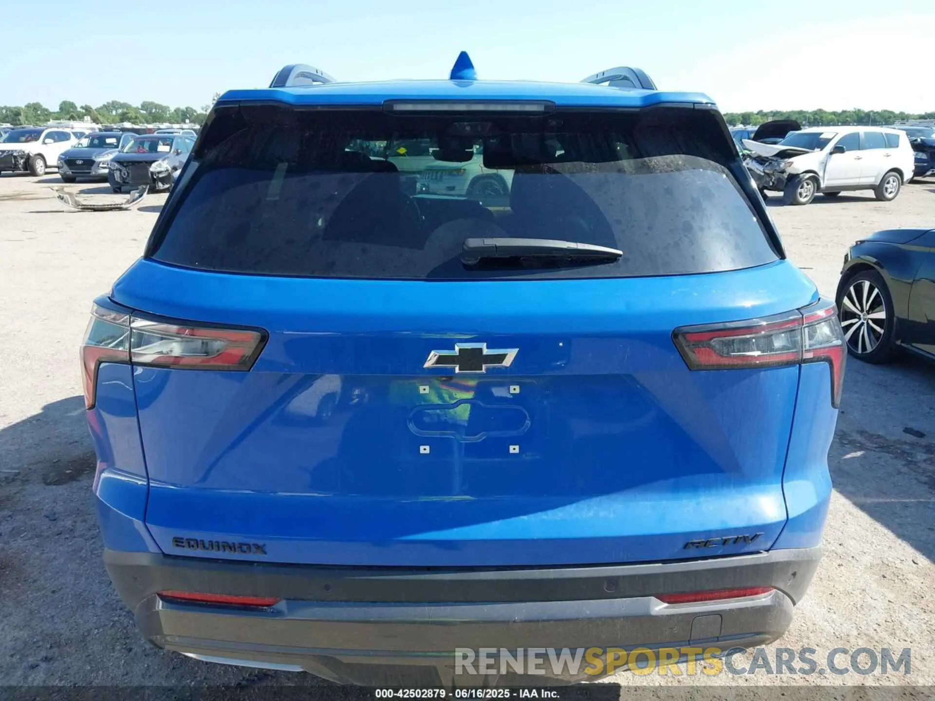 16 fotografías del automóvil dañado 3GNAXKEGXSL124615 CHEVROLET EQUINOX 2025