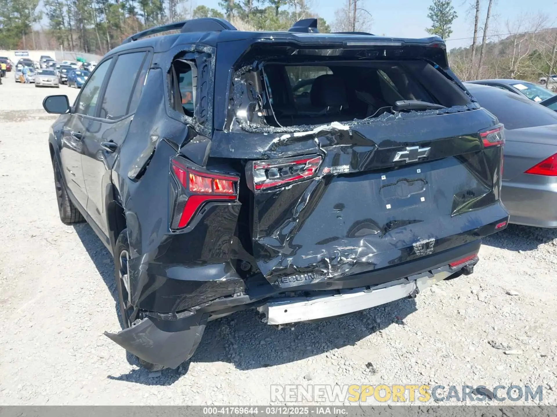 3 fotografías del automóvil dañado 3GNAXLEG7SL136601 CHEVROLET EQUINOX 2025