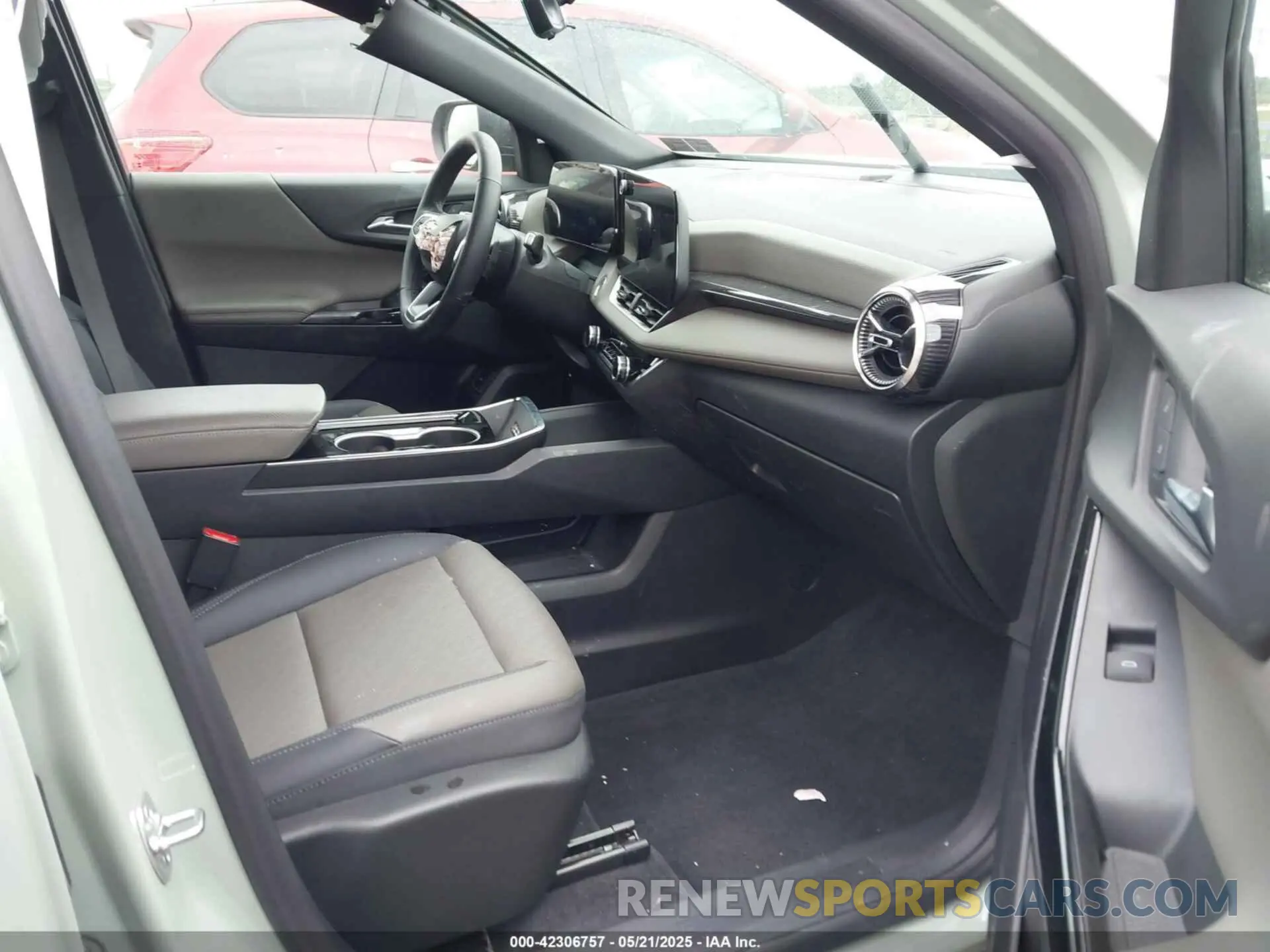 5 fotografías del automóvil dañado 3GNAXPEG0SL114558 CHEVROLET EQUINOX 2025