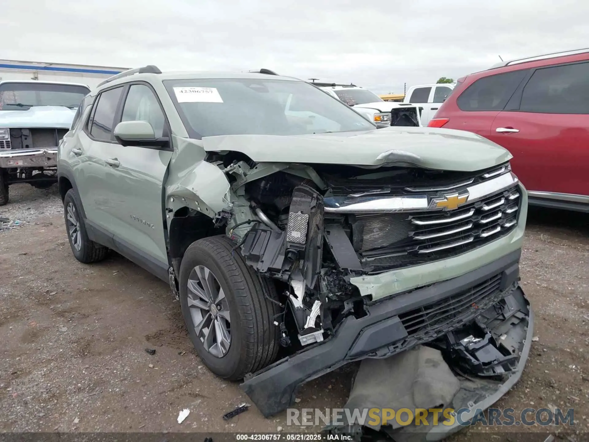 6 fotografías del automóvil dañado 3GNAXPEG0SL114558 CHEVROLET EQUINOX 2025