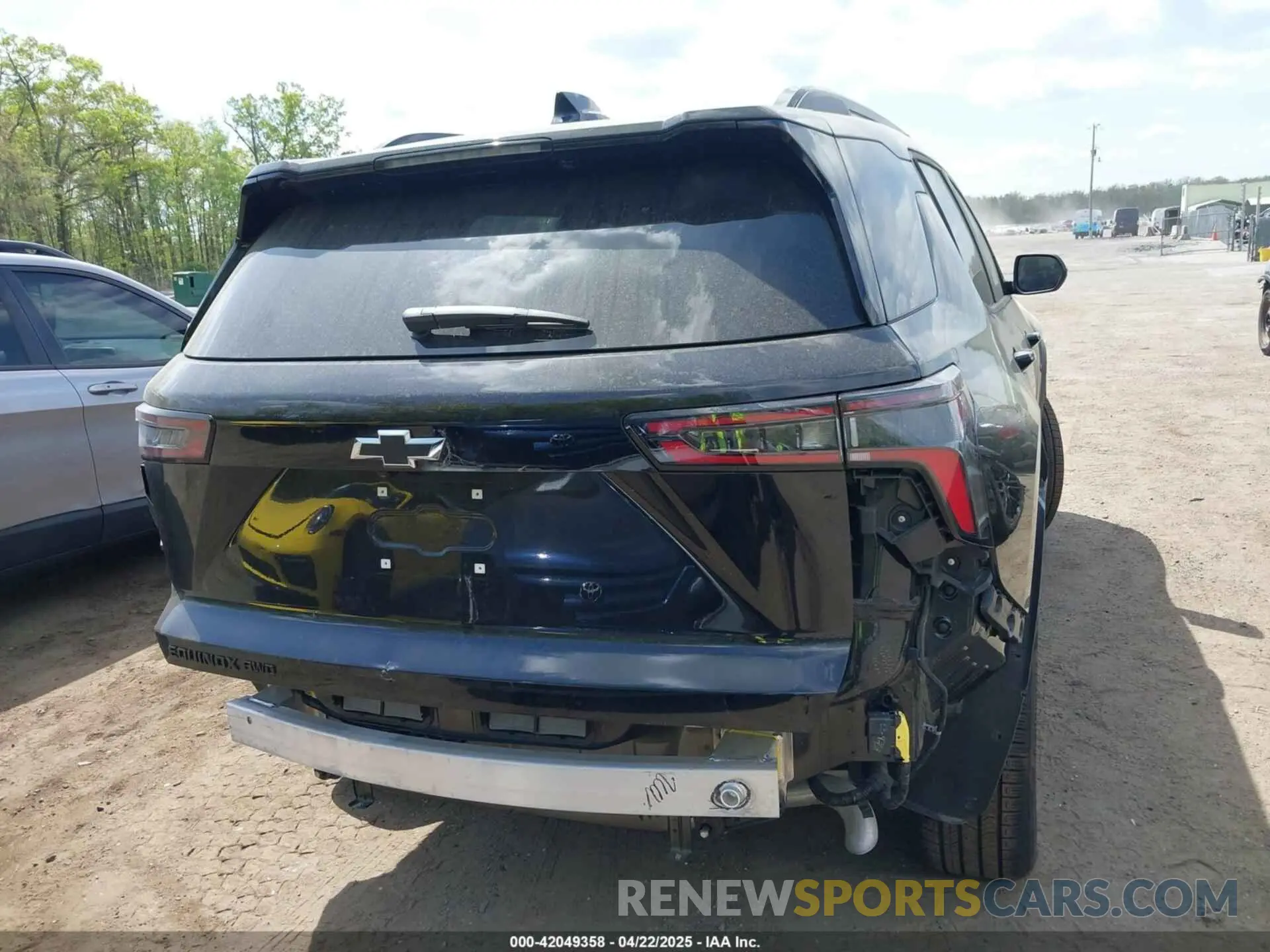 17 fotografías del automóvil dañado 3GNAXPEG0SL173366 CHEVROLET EQUINOX 2025