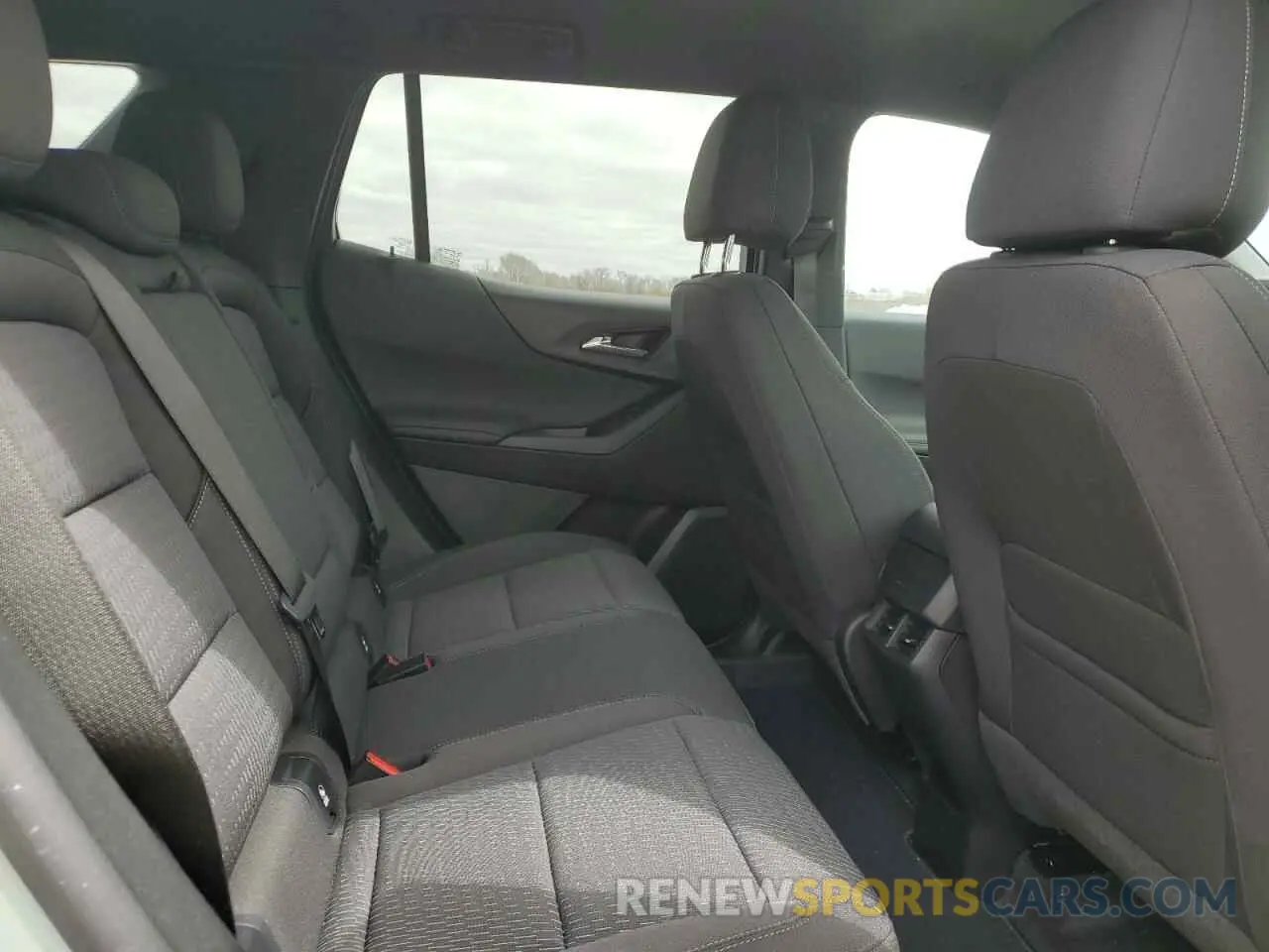 11 fotografías del automóvil dañado 3GNAXPEG0SL181886 CHEVROLET EQUINOX 2025