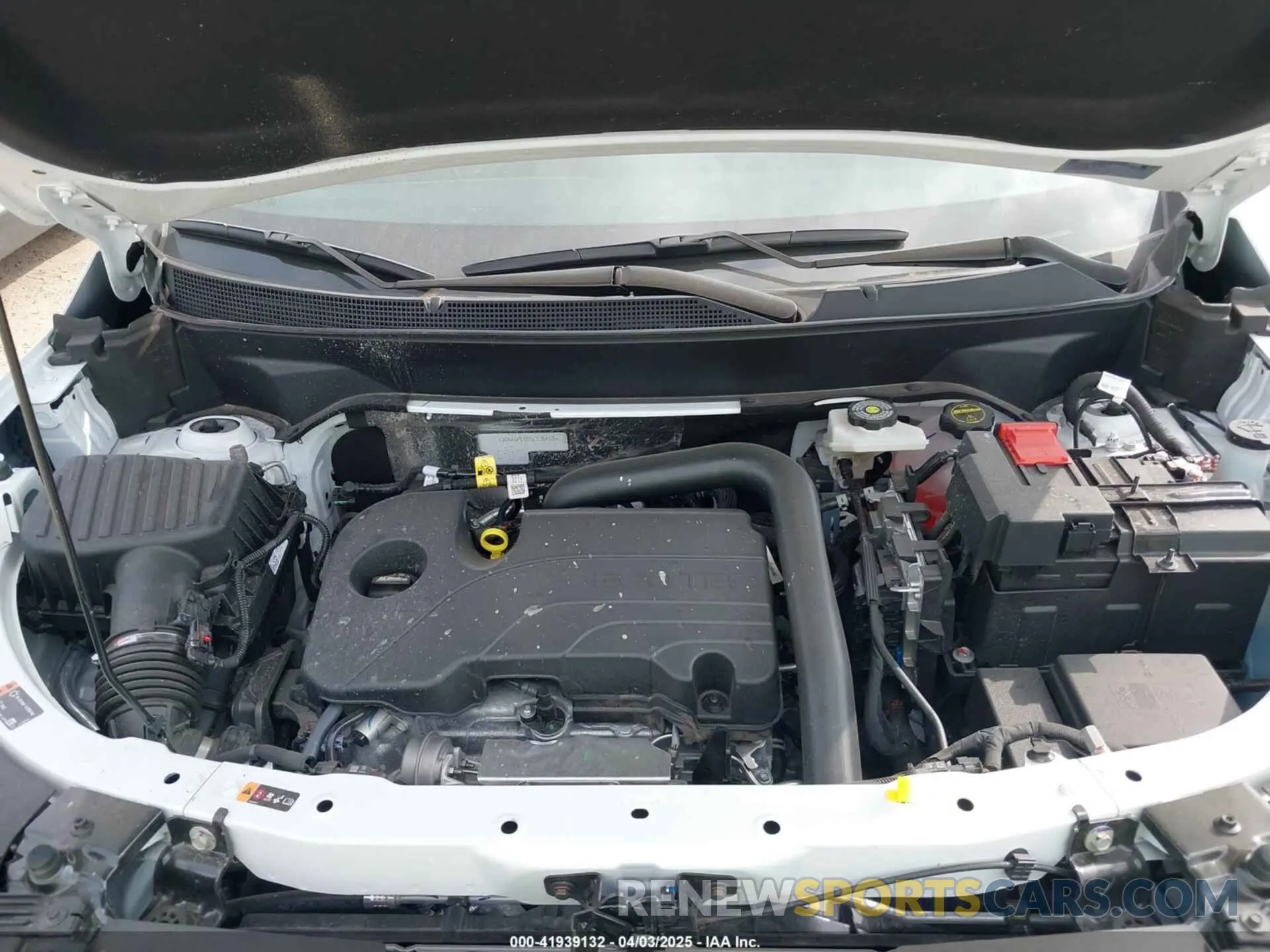 10 fotografías del automóvil dañado 3GNAXPEG0SL225403 CHEVROLET EQUINOX 2025