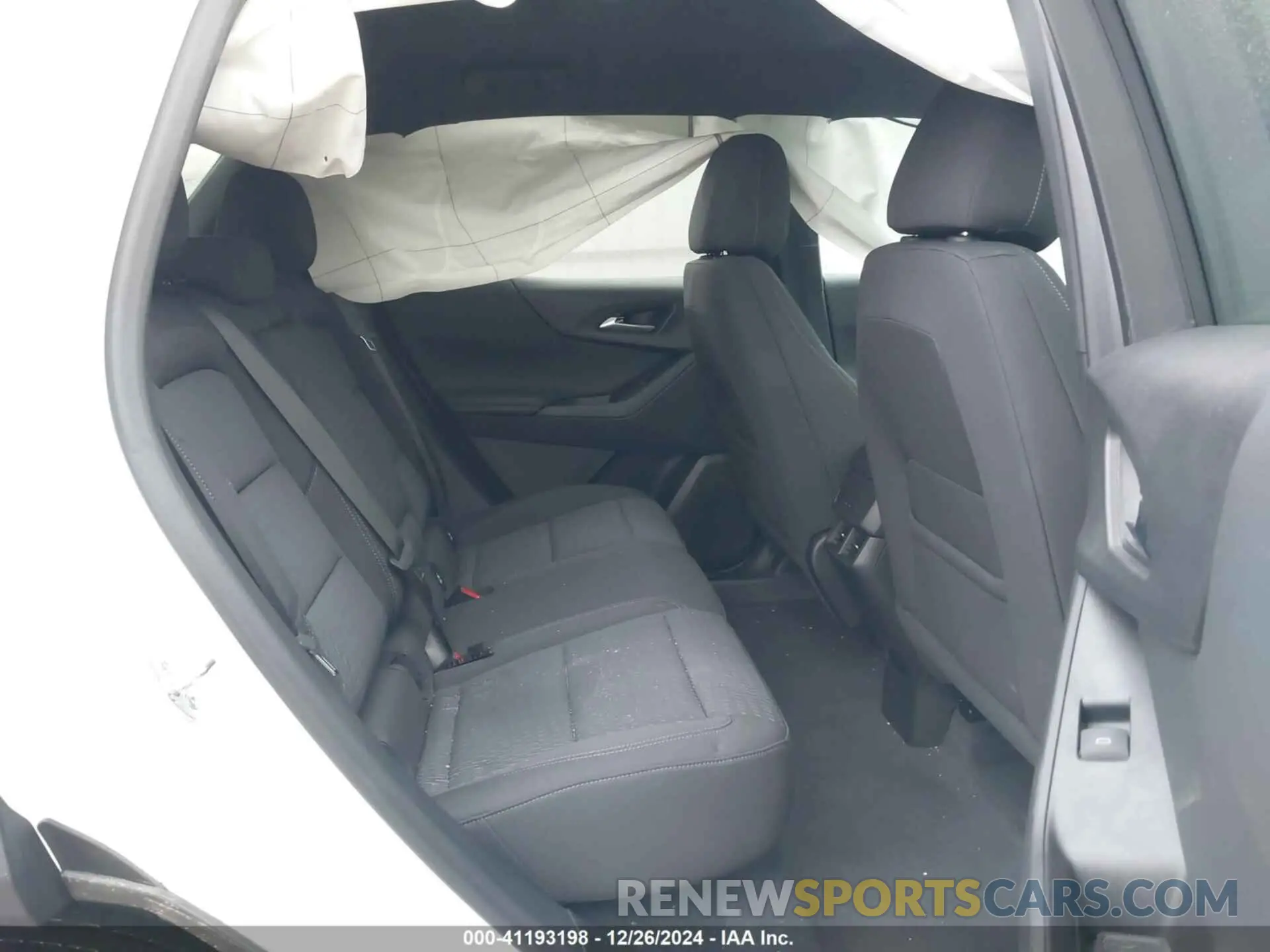 8 fotografías del automóvil dañado 3GNAXPEG1SL102774 CHEVROLET EQUINOX 2025