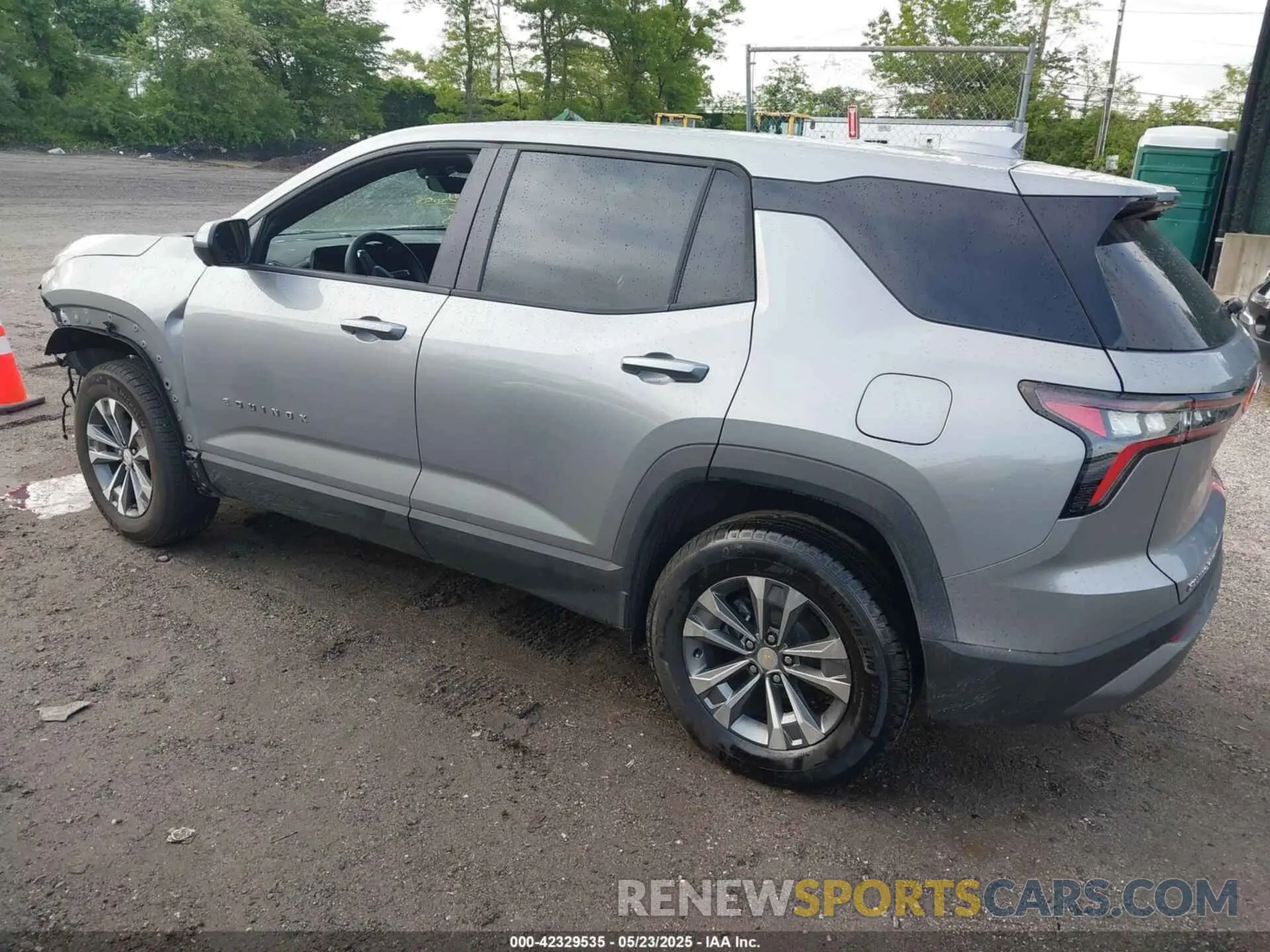3 fotografías del automóvil dañado 3GNAXPEG1SL163963 CHEVROLET EQUINOX 2025