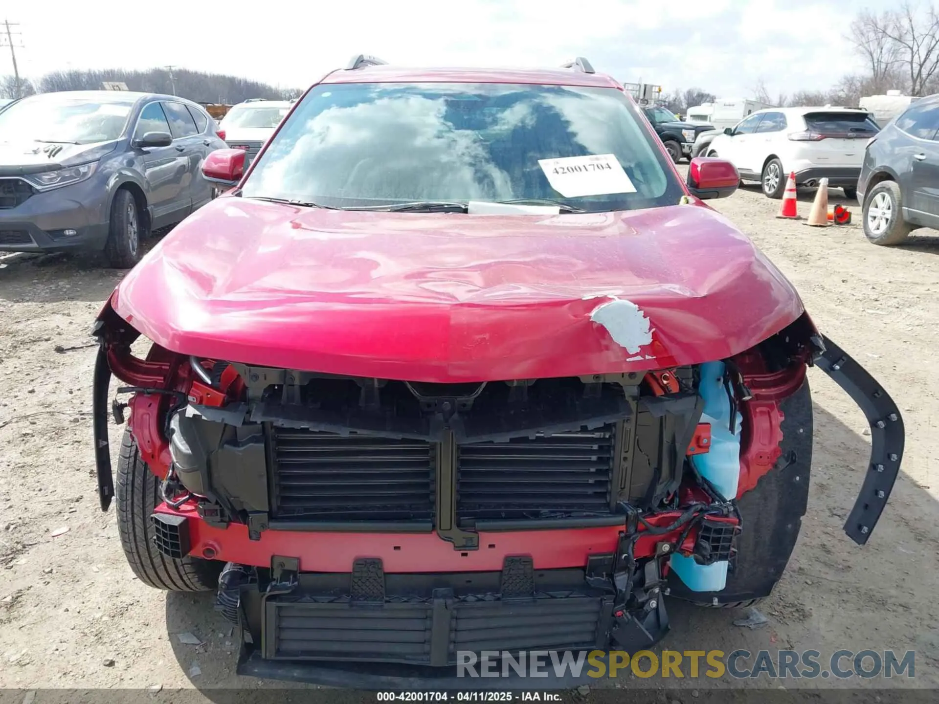 13 fotografías del automóvil dañado 3GNAXPEG4SL272871 CHEVROLET EQUINOX 2025