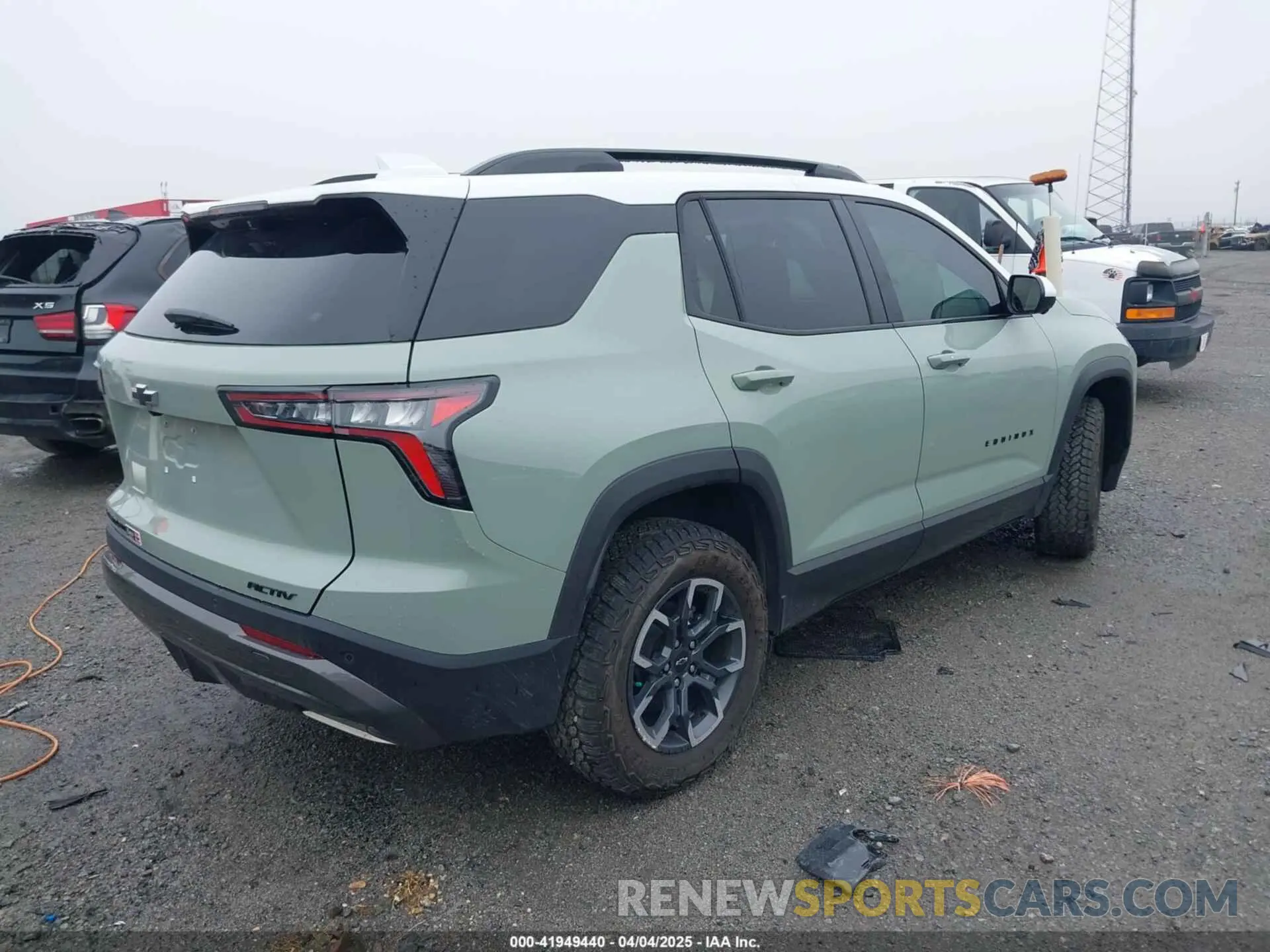 4 fotografías del automóvil dañado 3GNAXSEG6SL125860 CHEVROLET EQUINOX 2025
