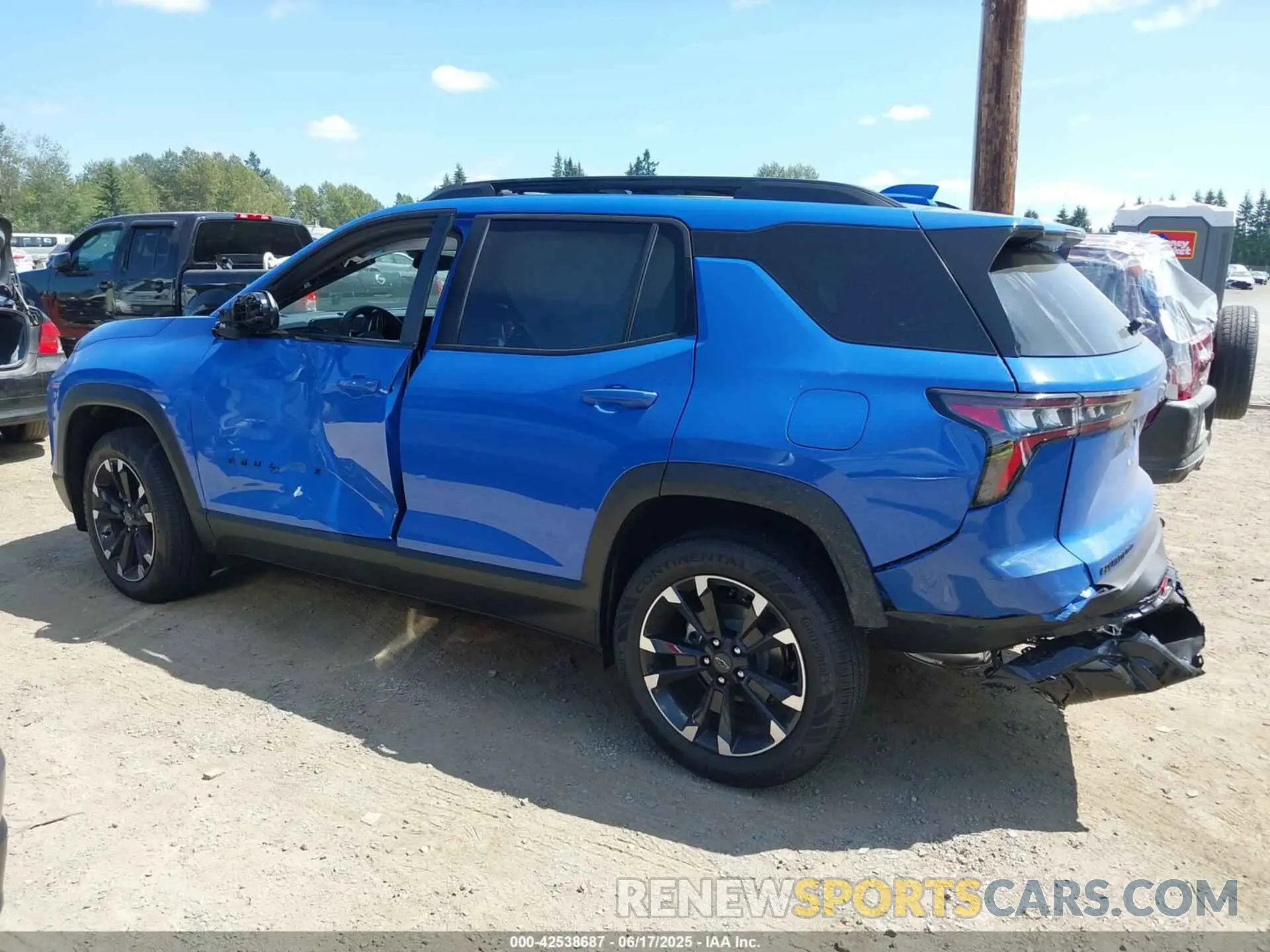 15 fotografías del automóvil dañado 3GNAXTEG3SL327593 CHEVROLET EQUINOX 2025