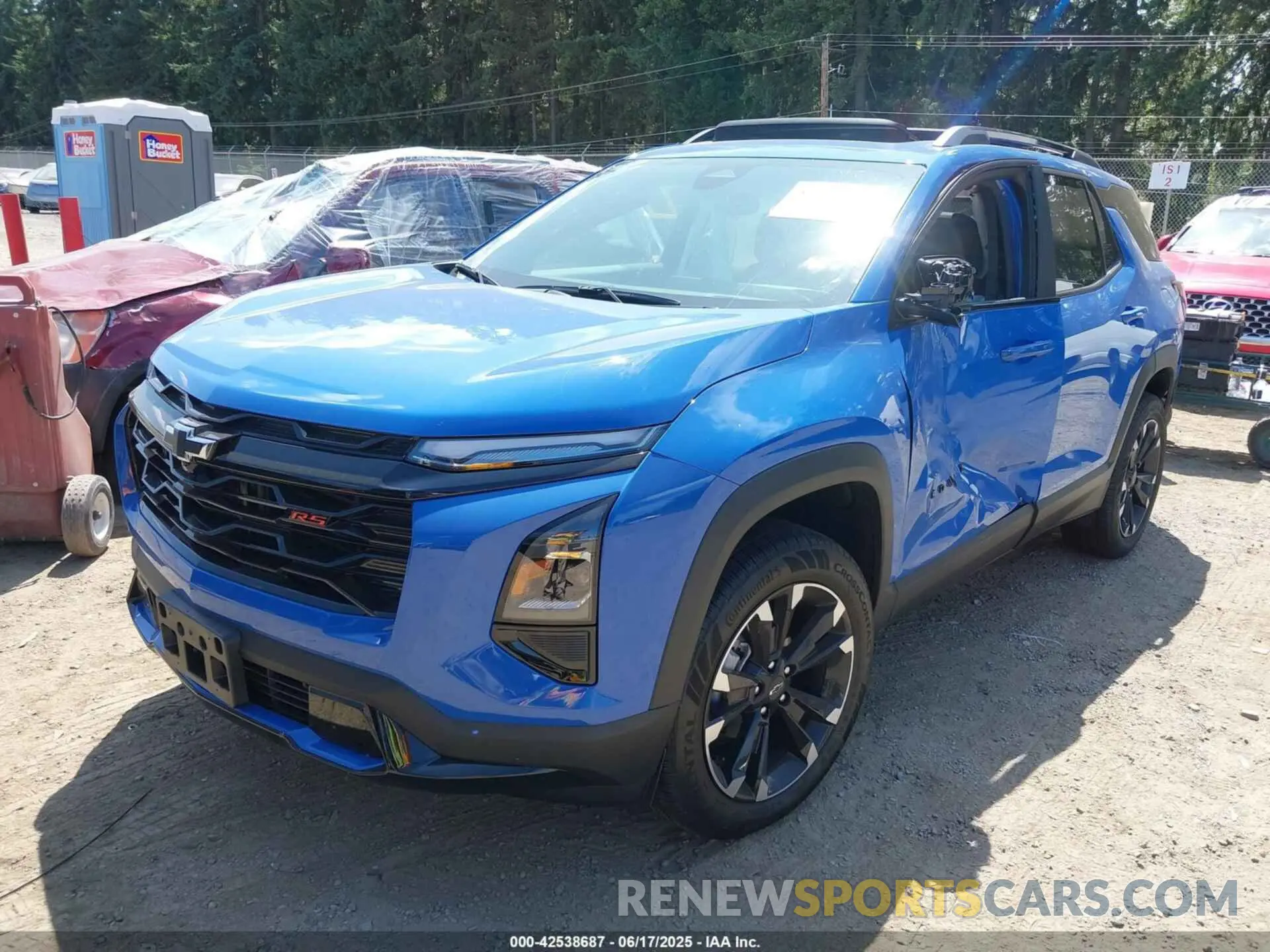 2 fotografías del automóvil dañado 3GNAXTEG3SL327593 CHEVROLET EQUINOX 2025