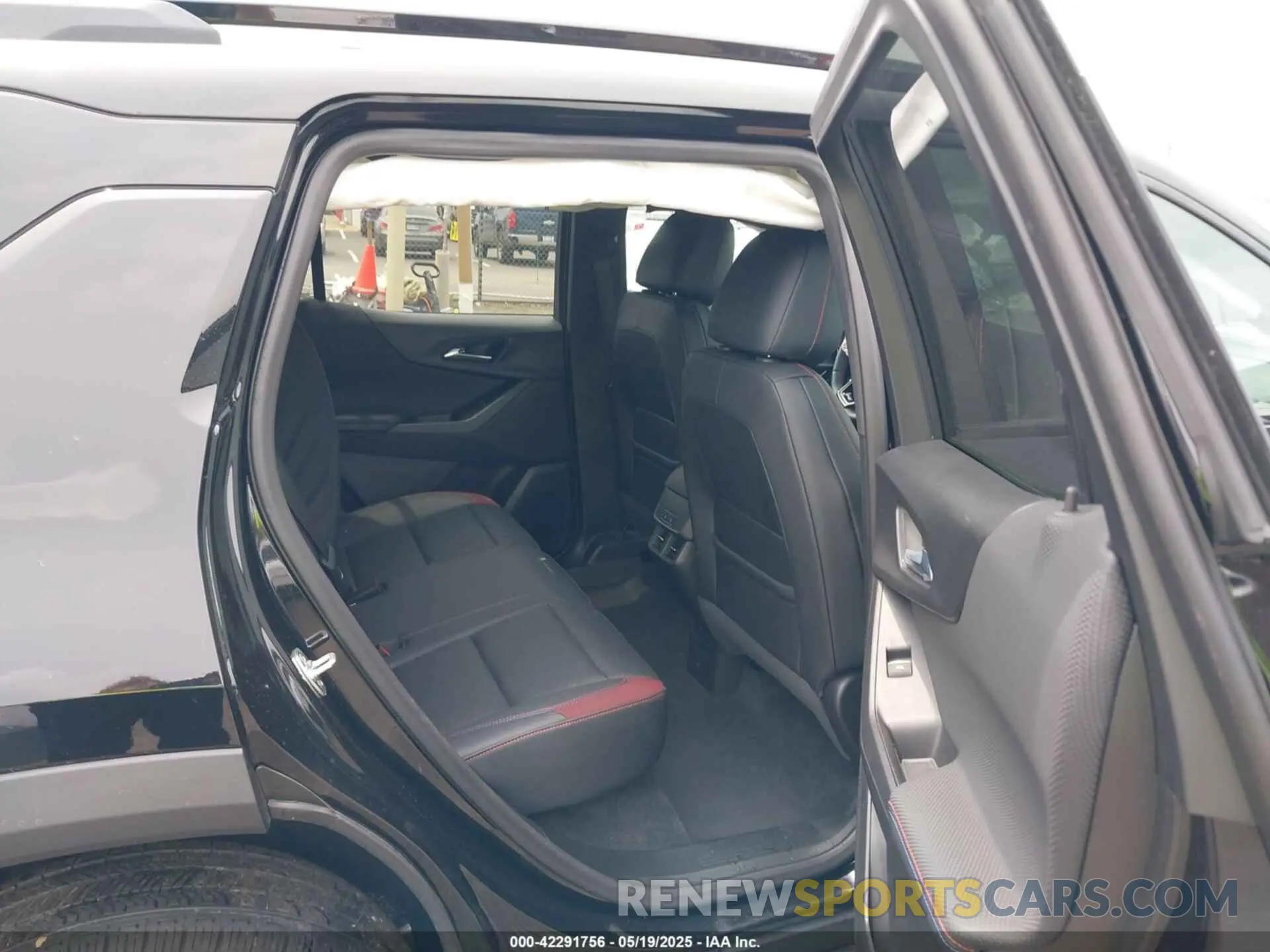 8 fotografías del automóvil dañado 3GNAXTEG5SL128612 CHEVROLET EQUINOX 2025